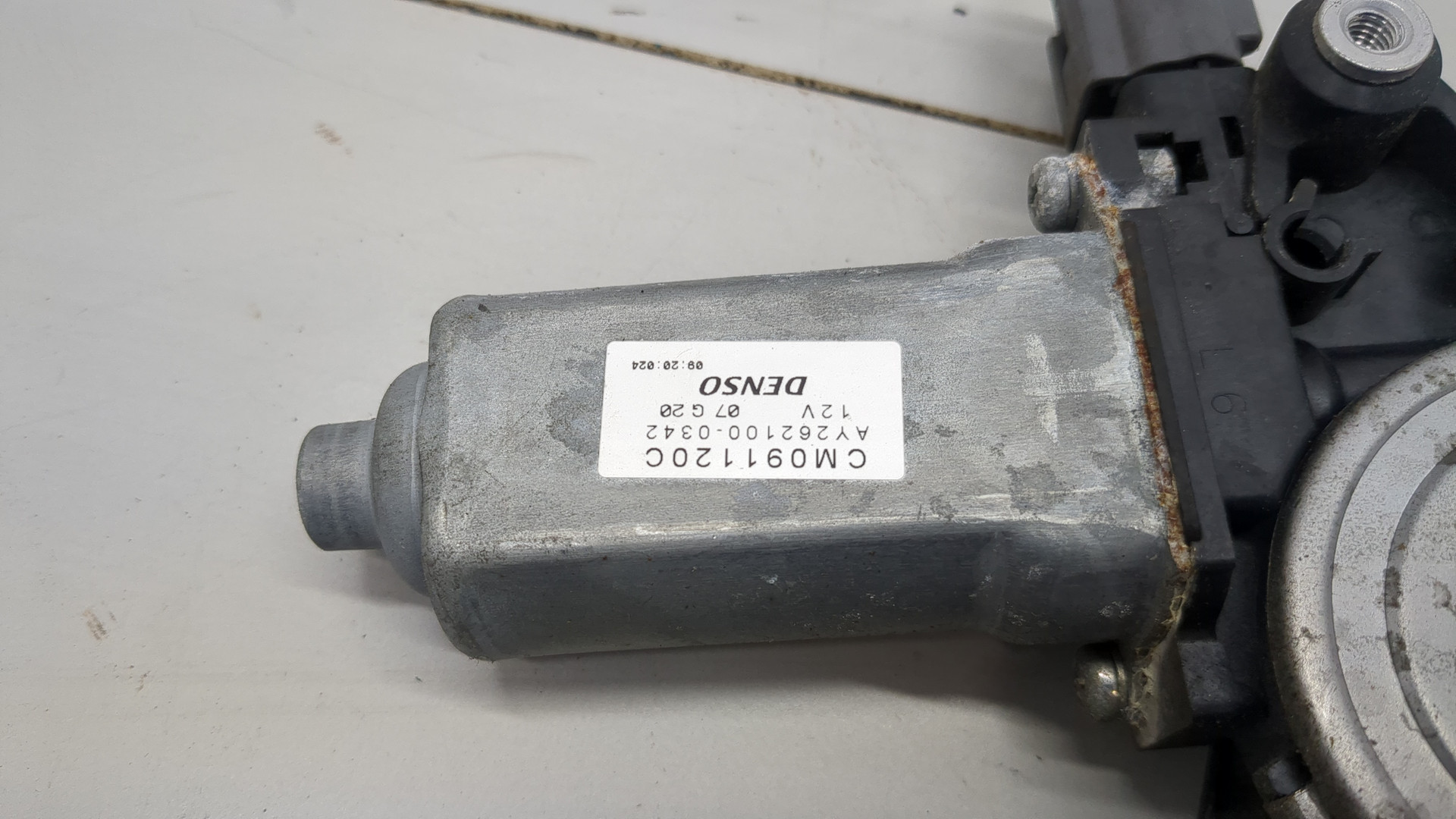 Стеклоподъемник электр. передний левый