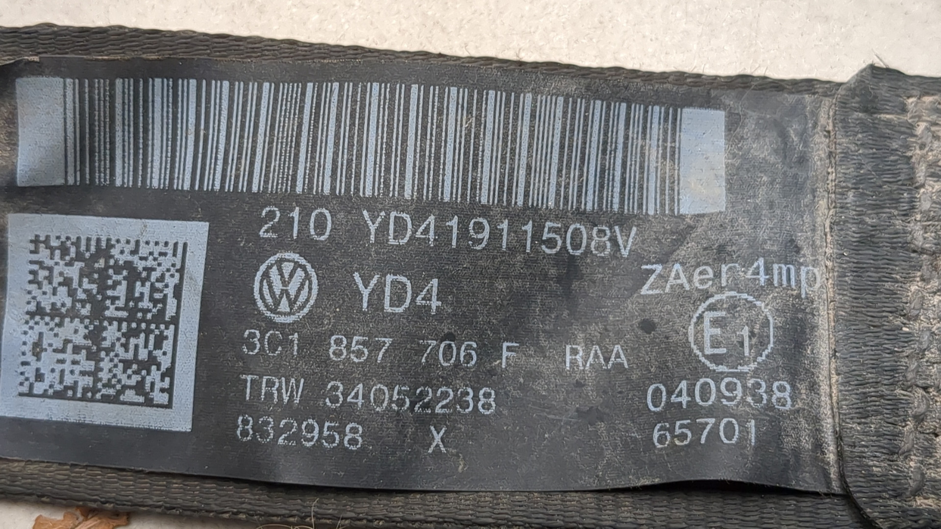 Ремень безопасности