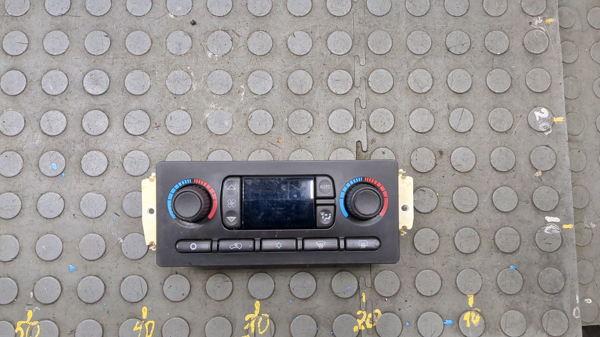 Блок управления климатической установкой