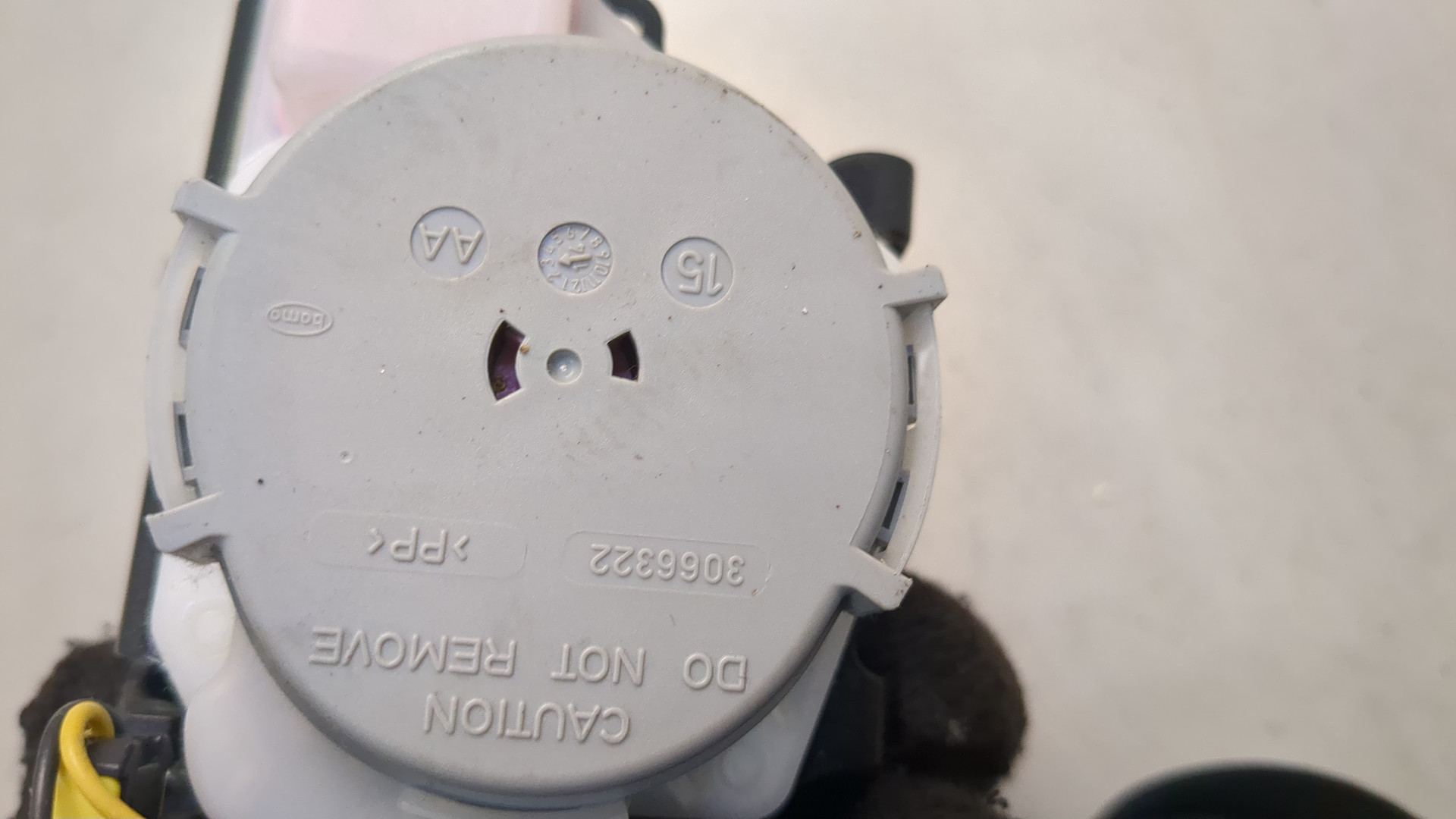 Ремень безопасности