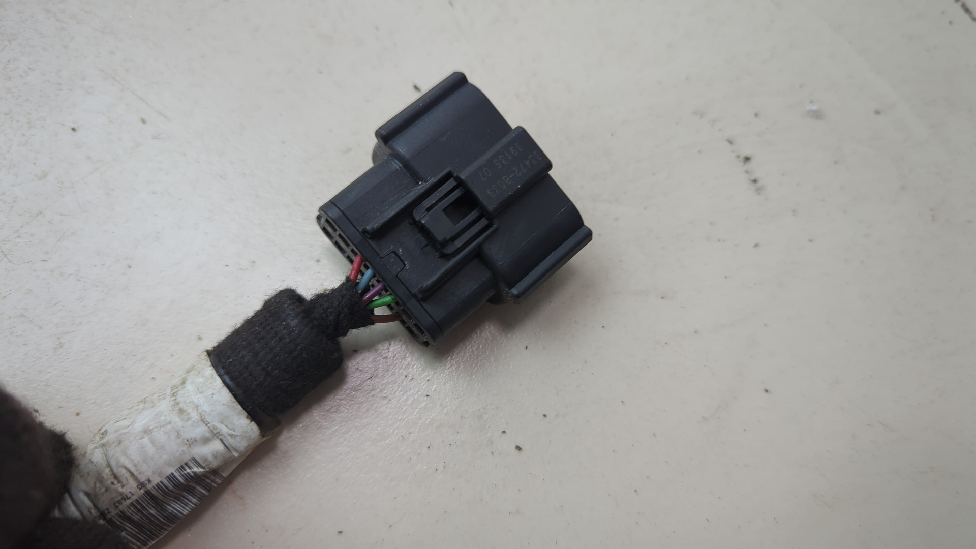 Зеркало левое электрическое