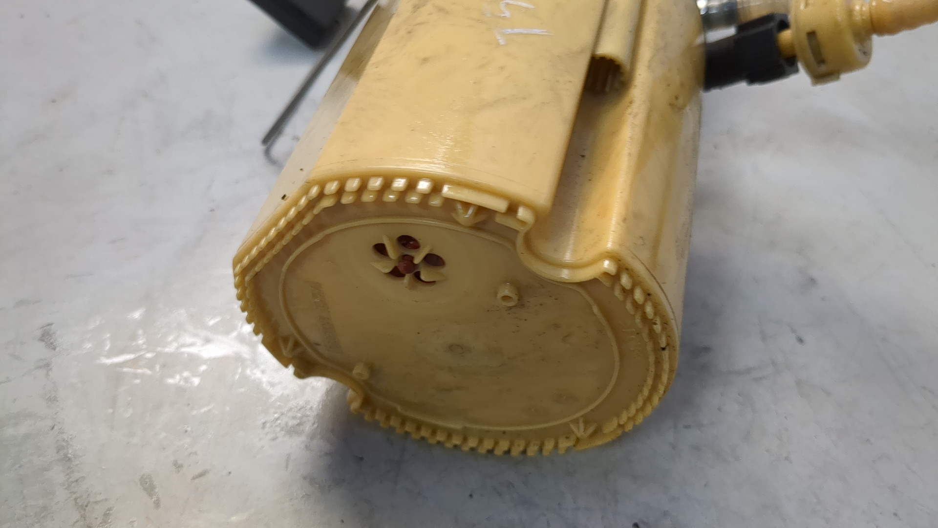 Насос топливный электрический