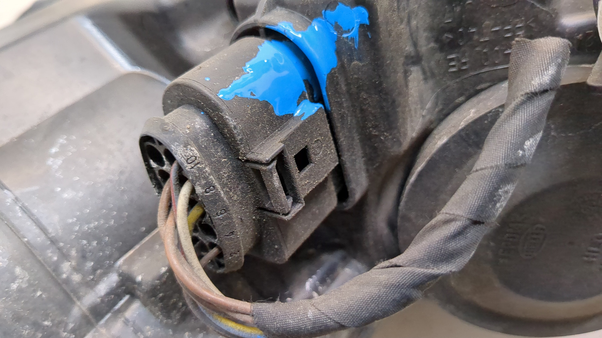 Фара правая