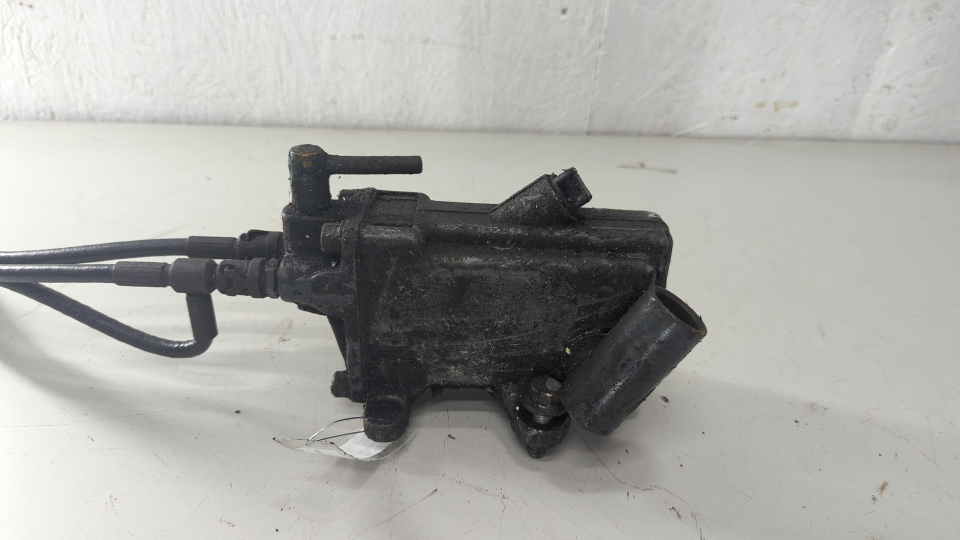 Насос подъема кабины