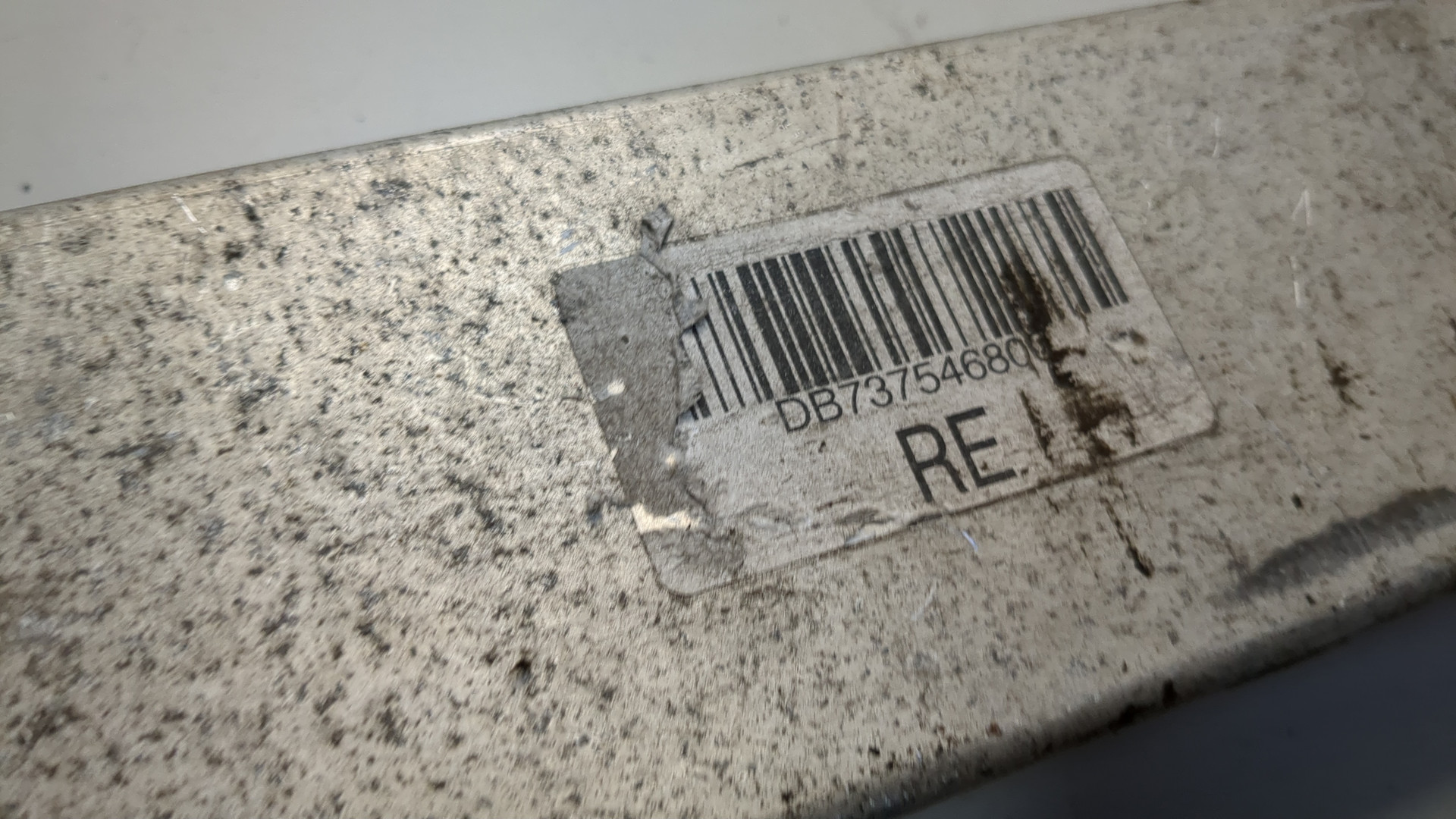 Кронштейн усилителя заднего бампера правый