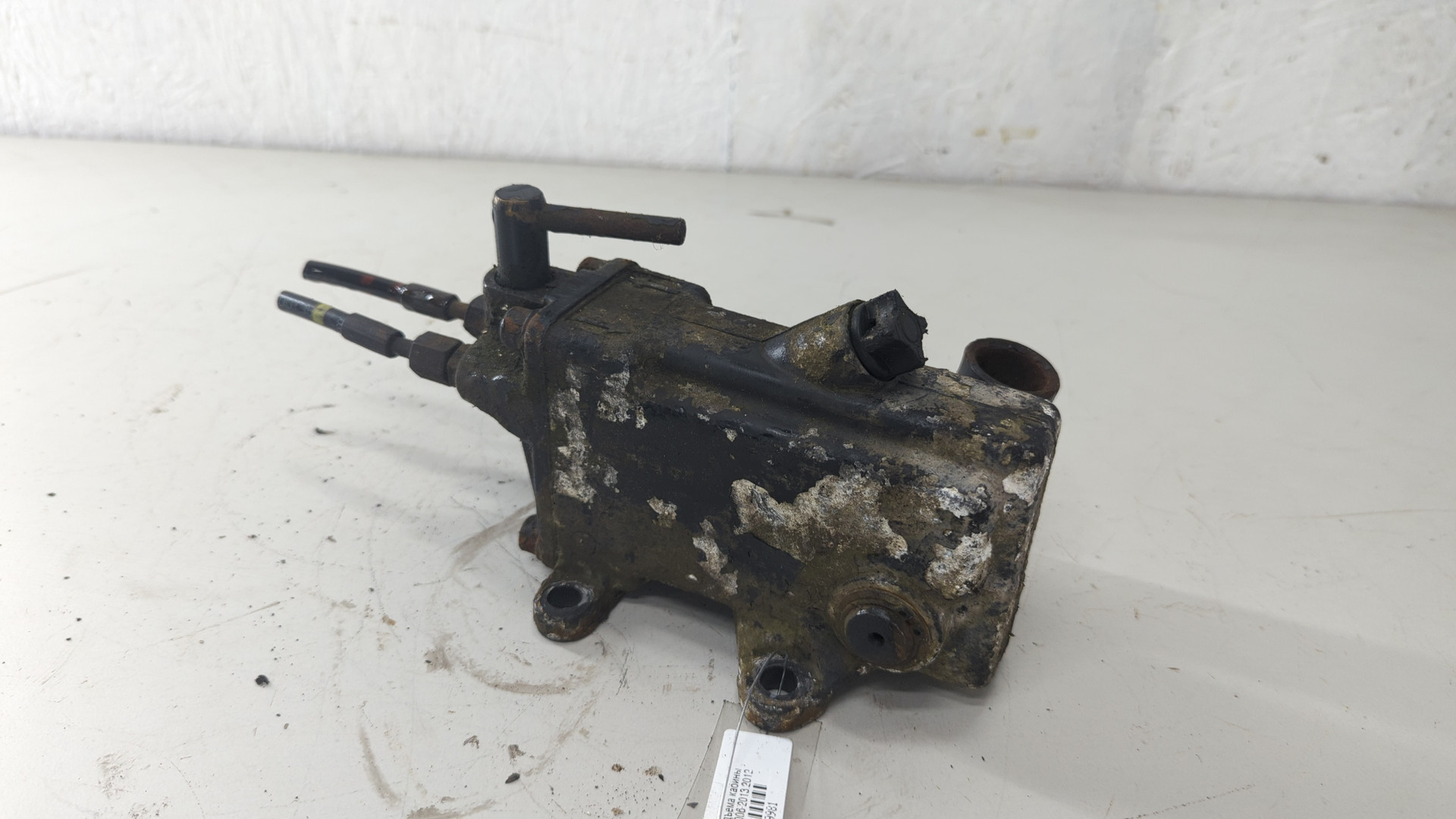 Насос подъема кабины