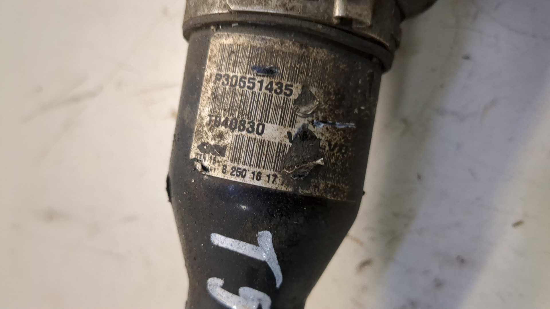 Полуось передняя левая