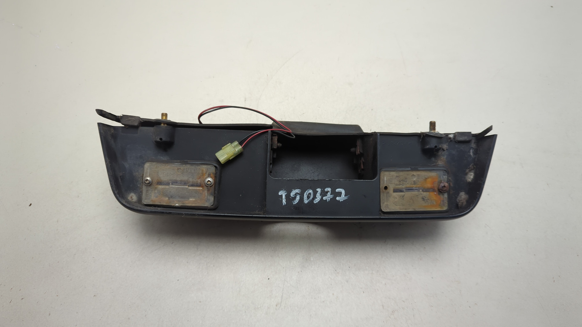 Фонарь подсветки номера