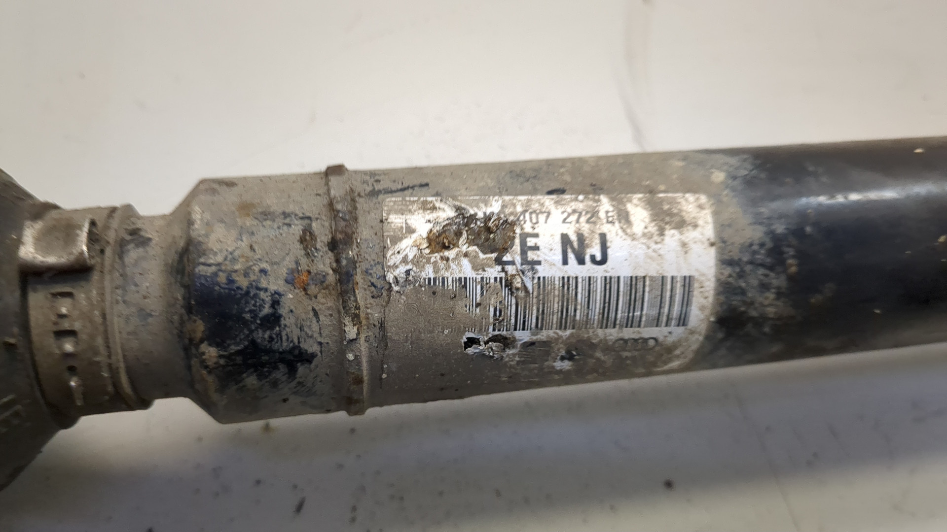 Полуось передняя правая