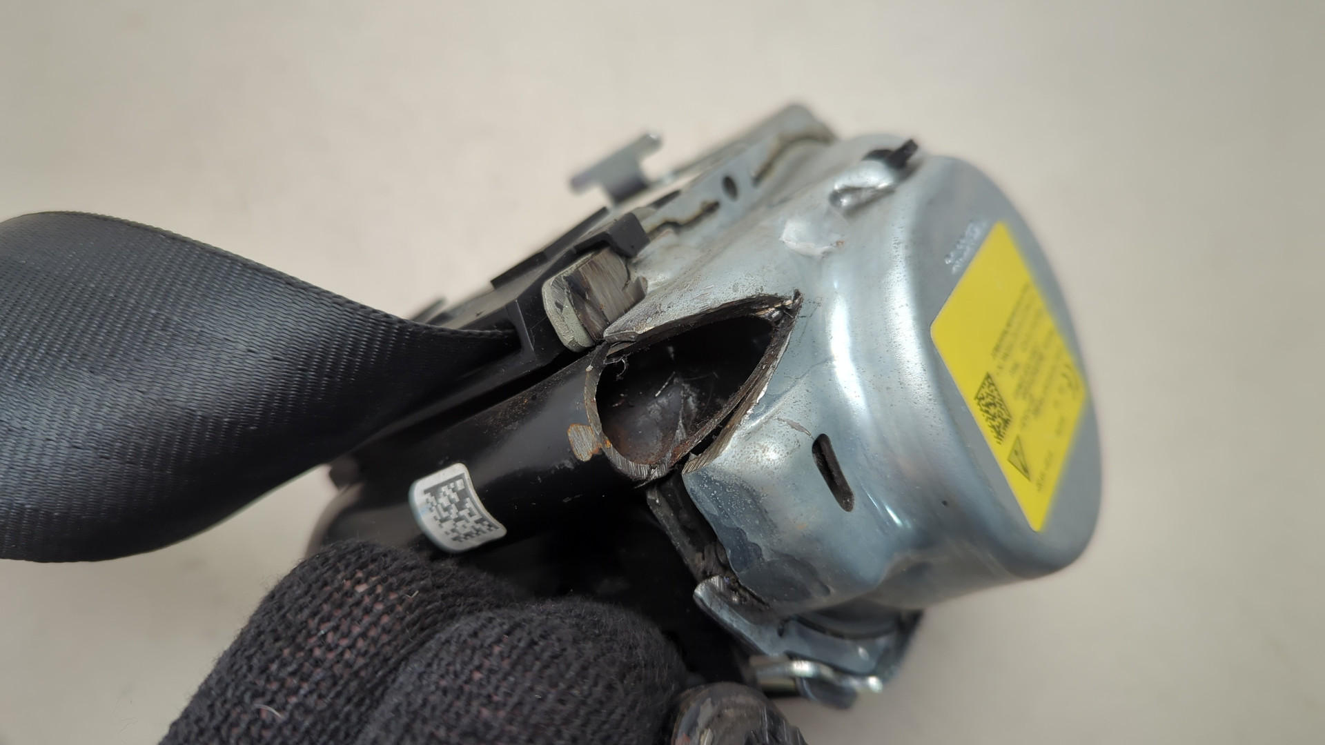 Ремень безопасности