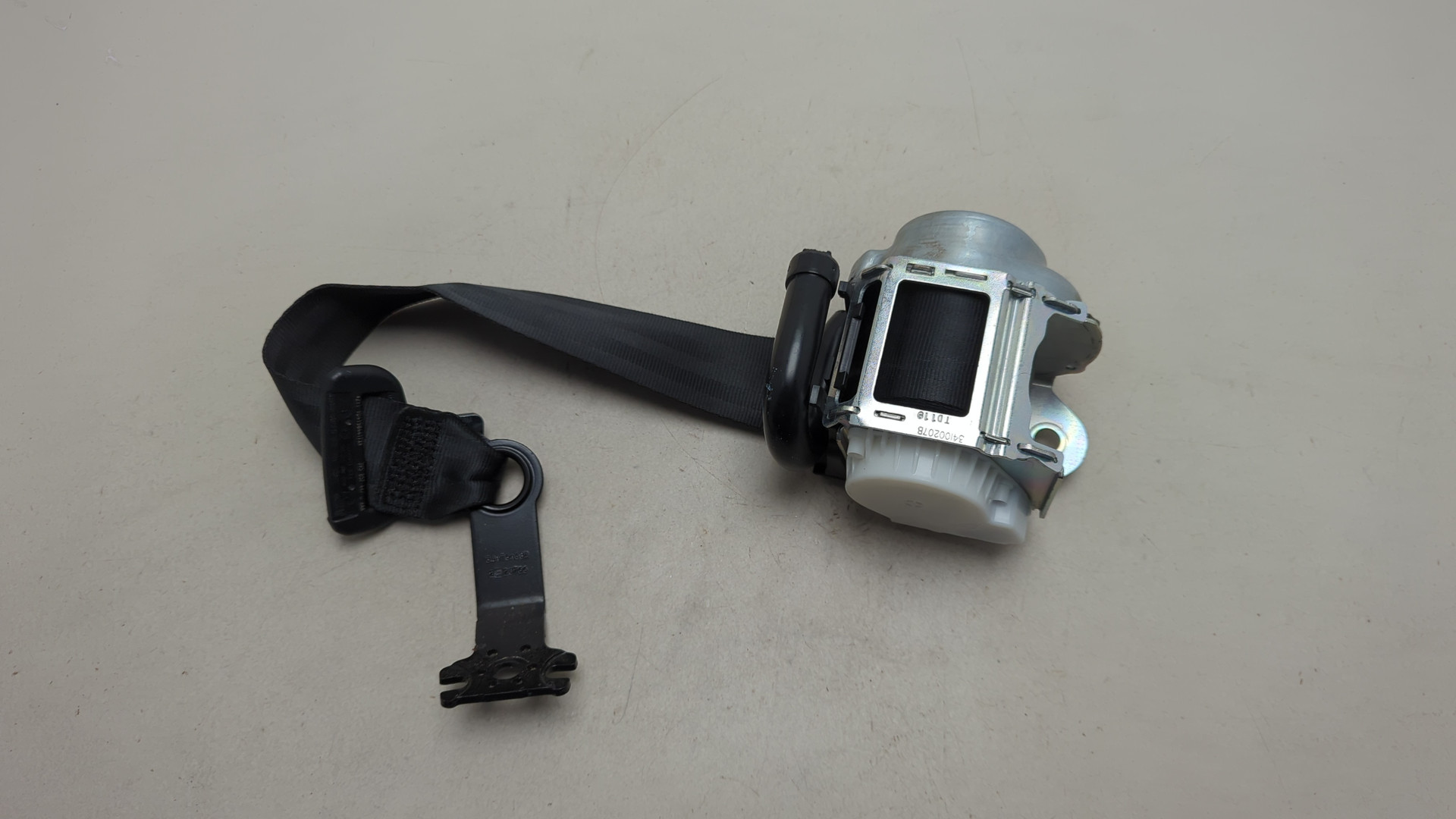 Ремень безопасности