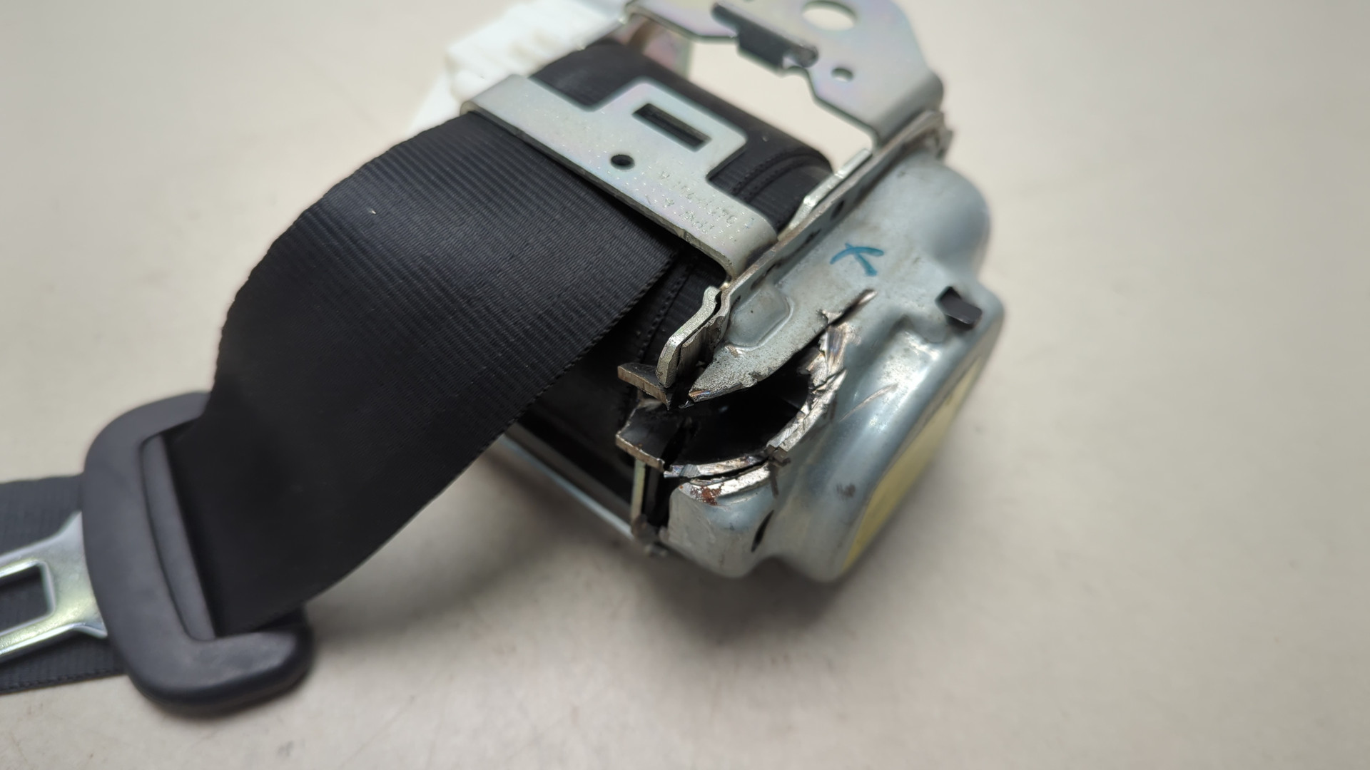 Ремень безопасности