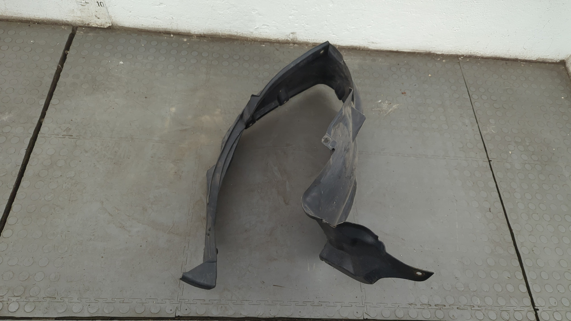 Локер передний левый