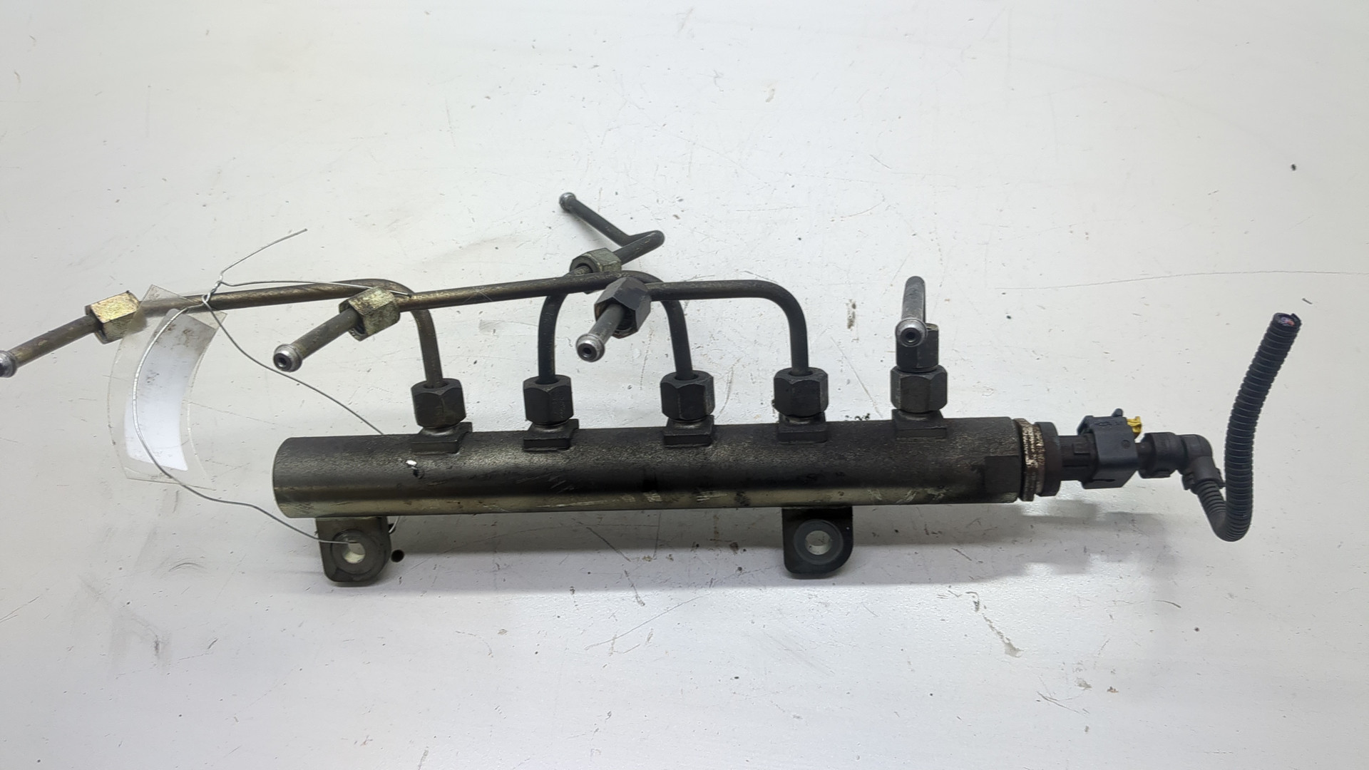 Рейка топливная (рампа)