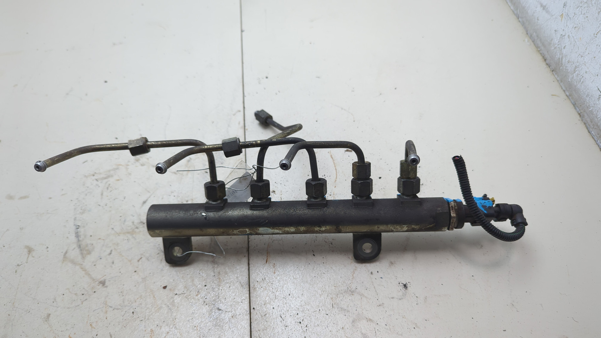 Рейка топливная (рампа)