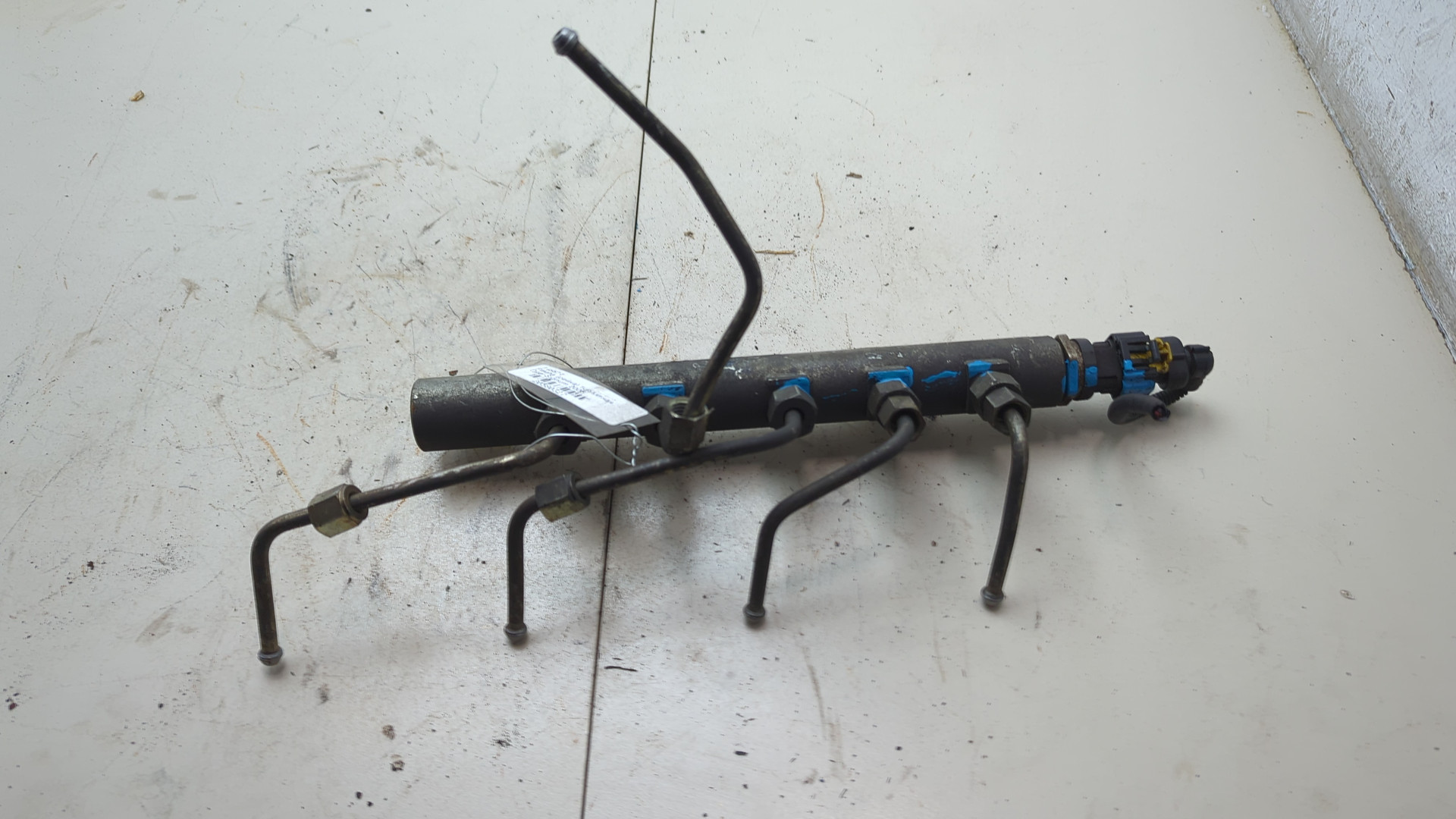 Рейка топливная (рампа)