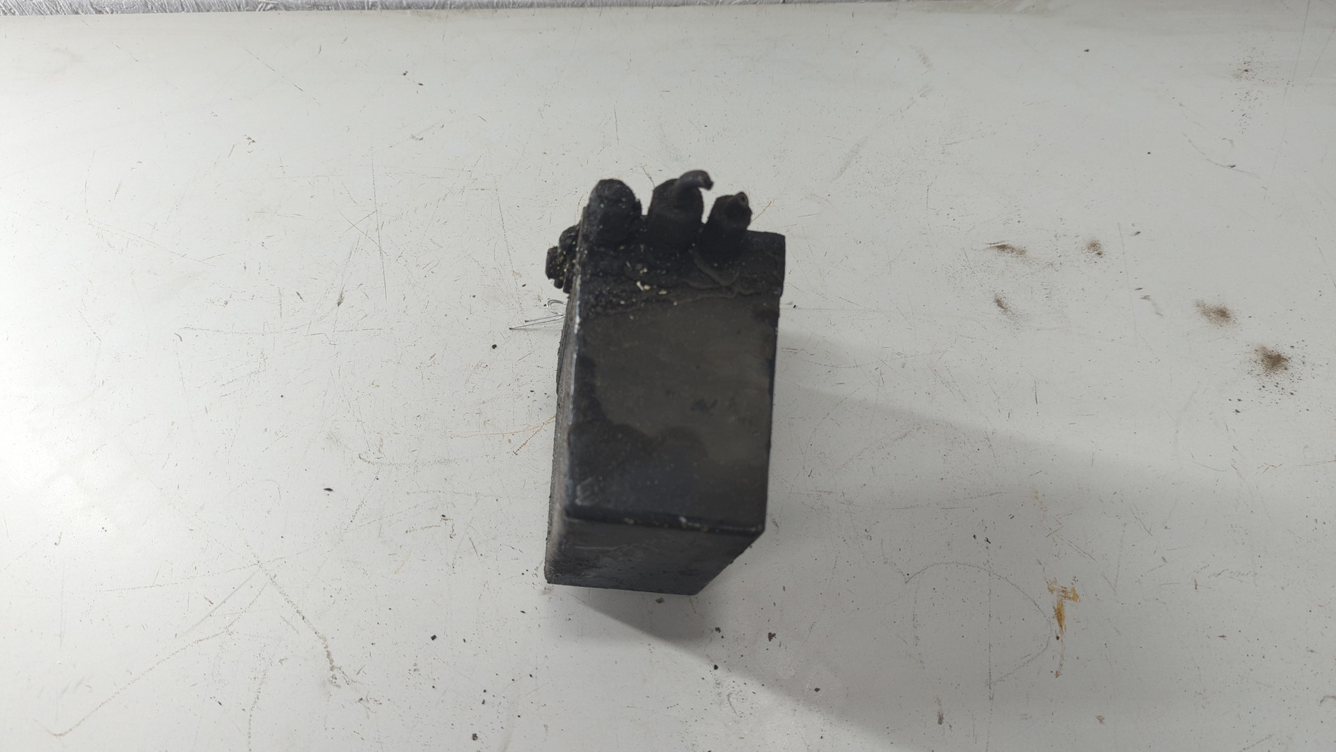 Насос подъема кабины