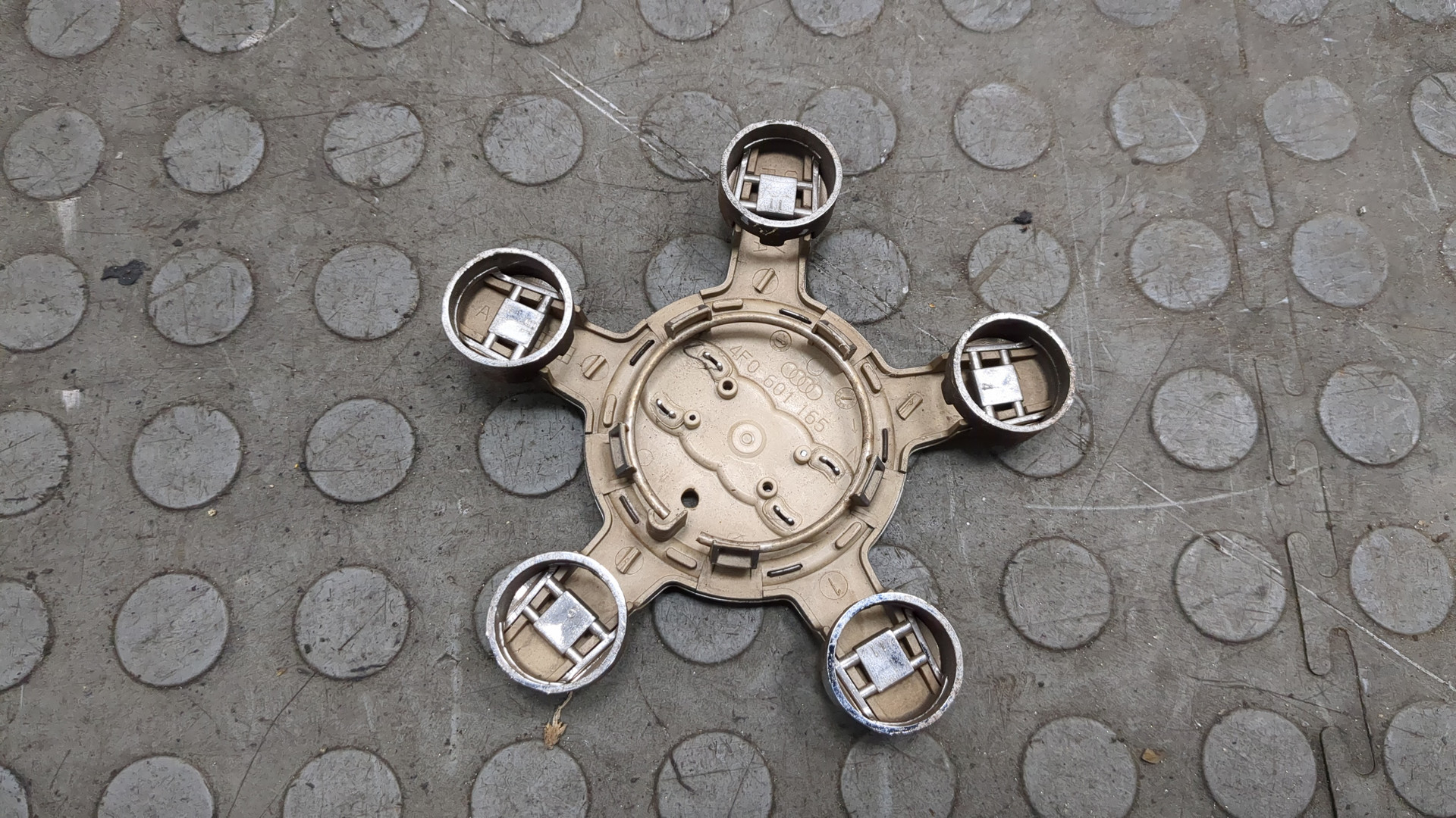 Колпак декоративный