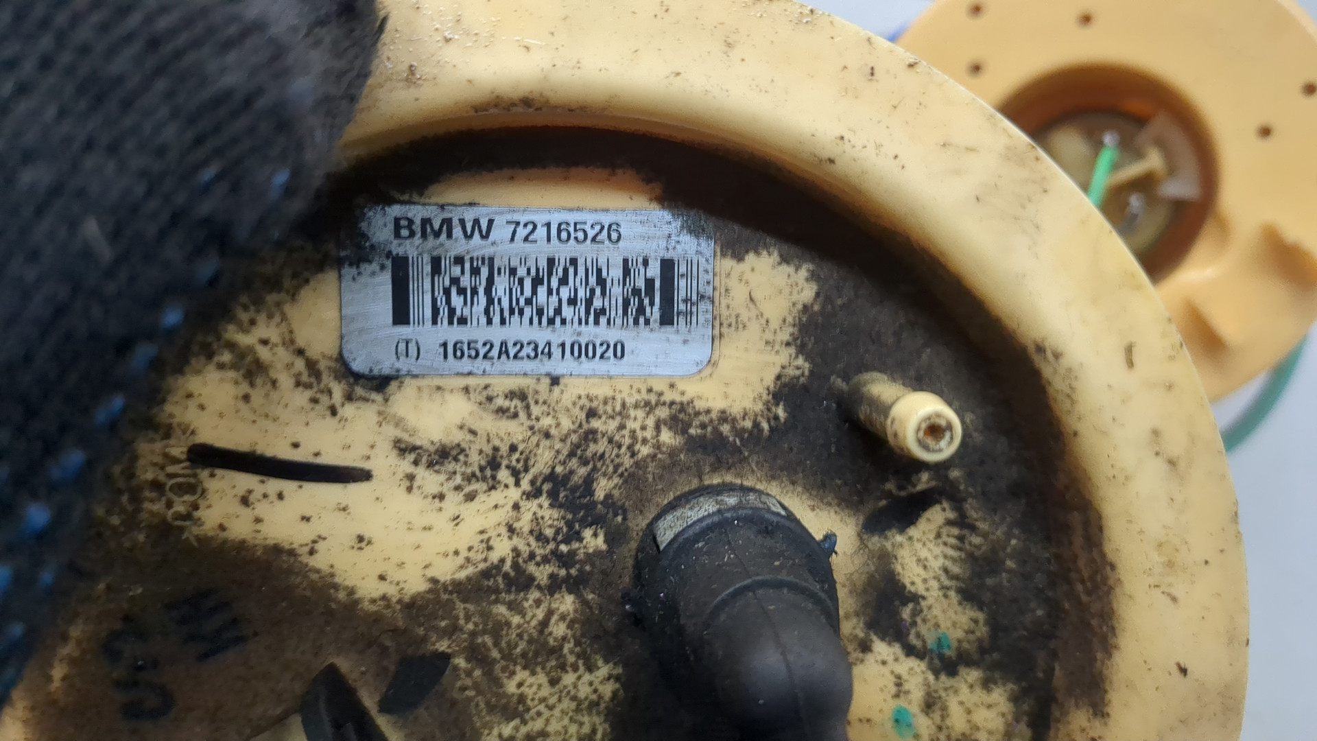 Насос топливный электрический