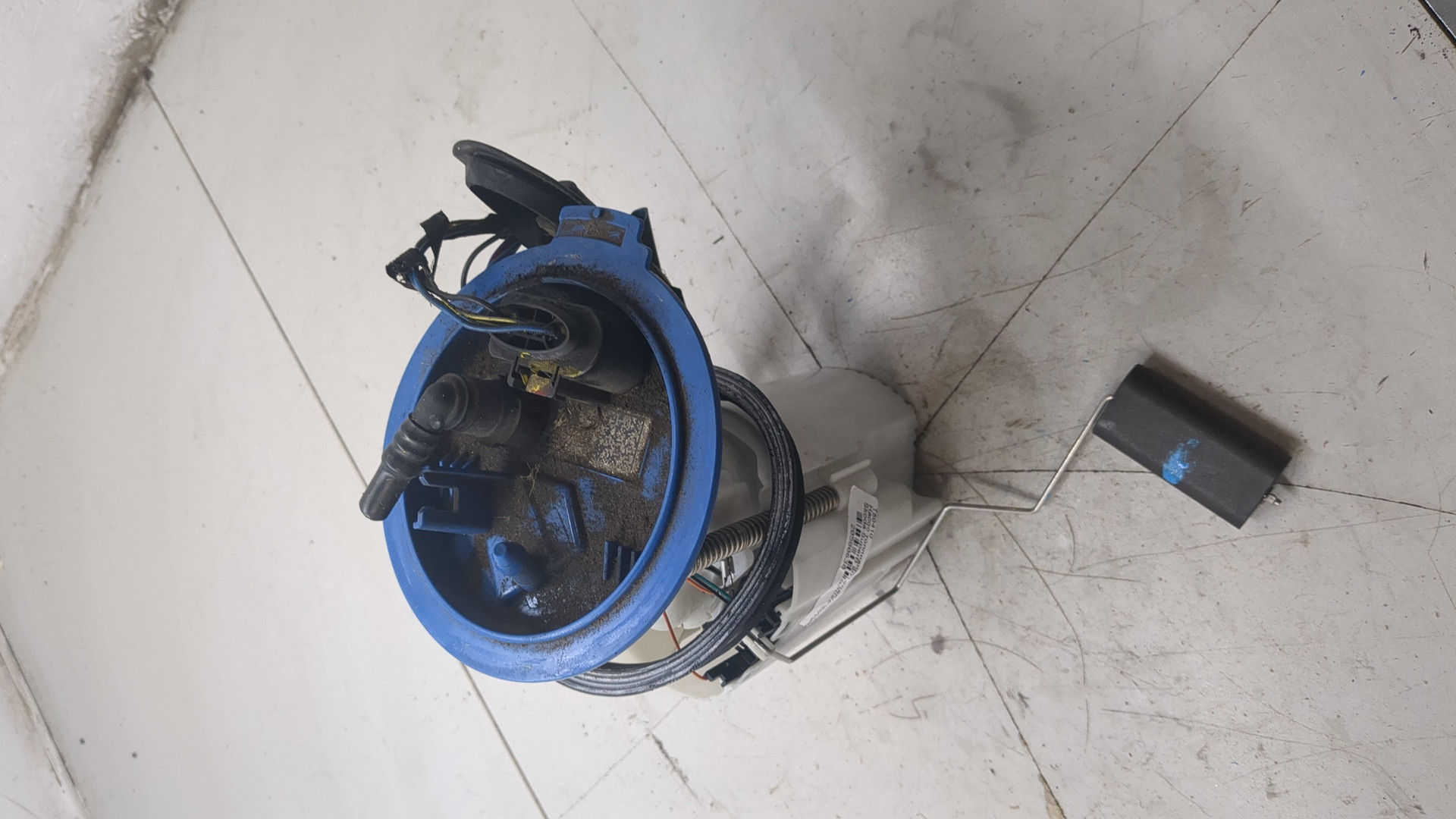 Насос топливный электрический