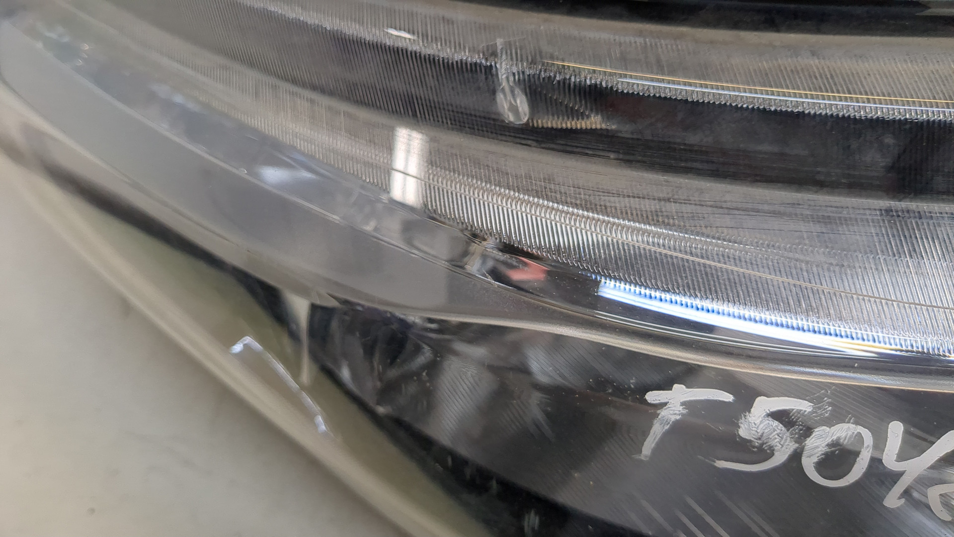 Фара правая