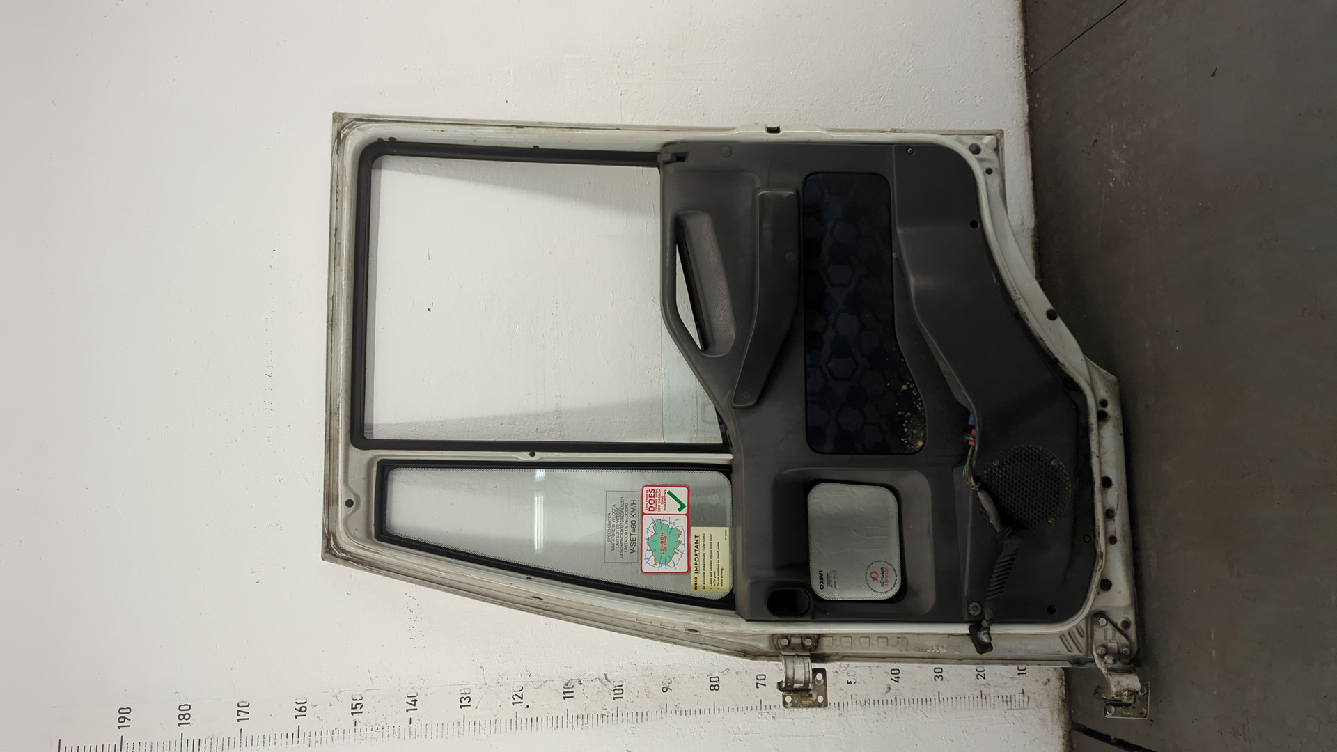 Дверь передняя правая