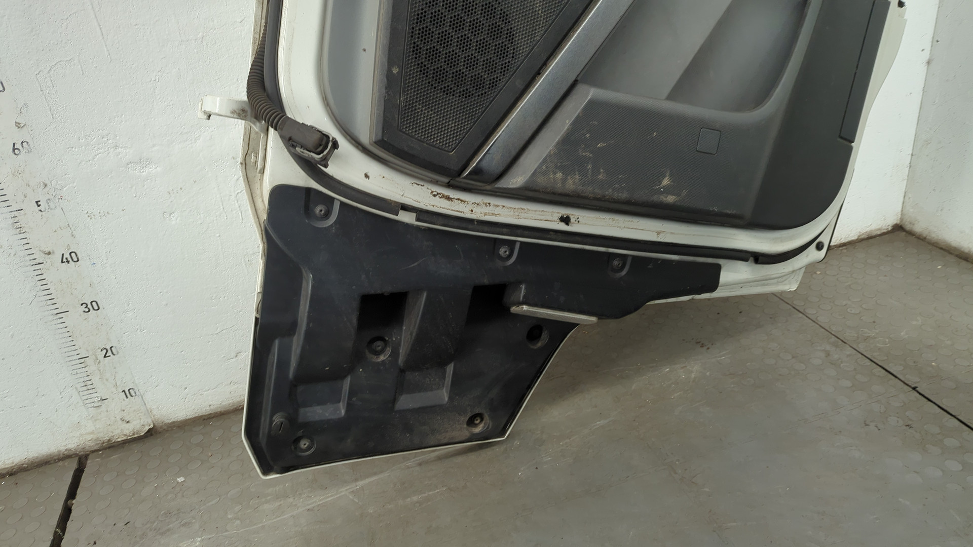 Дверь передняя правая