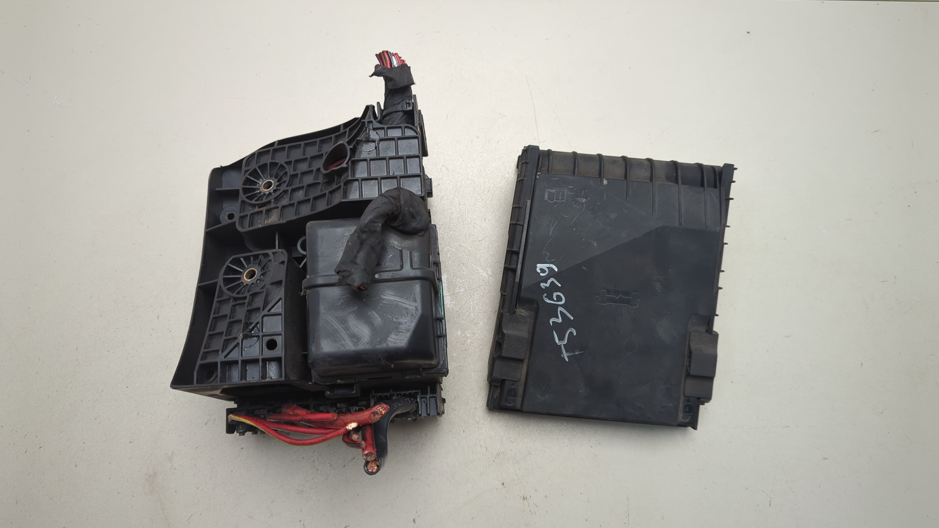 Блок предохранителей