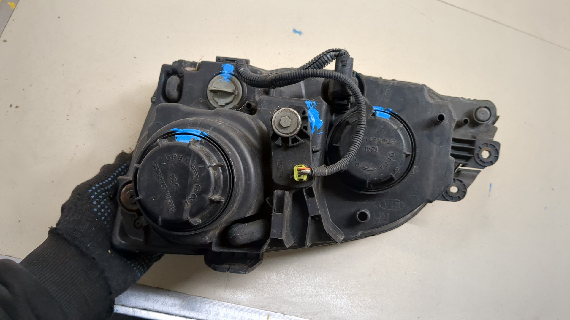 Фара правая