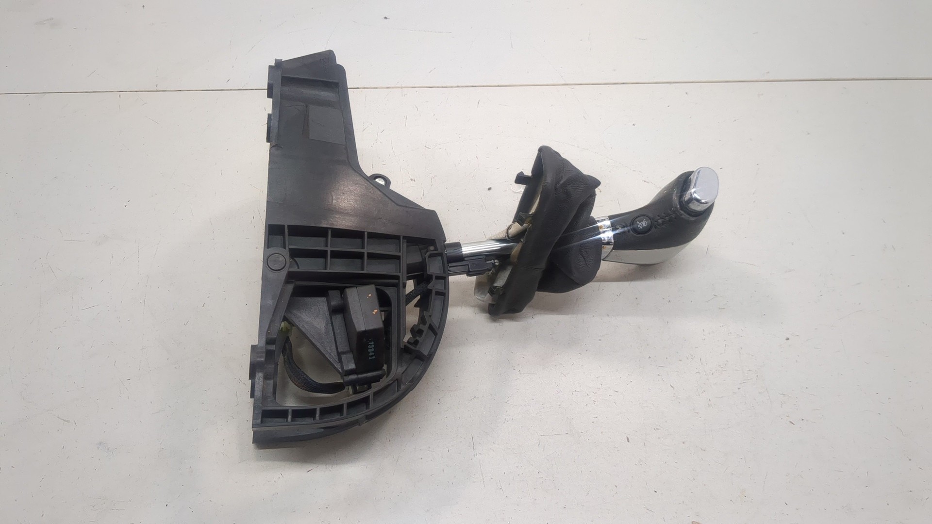 Кулиса МКПП / АКПП