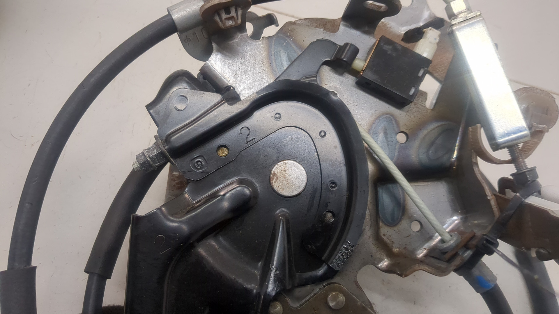 Педаль тормоза