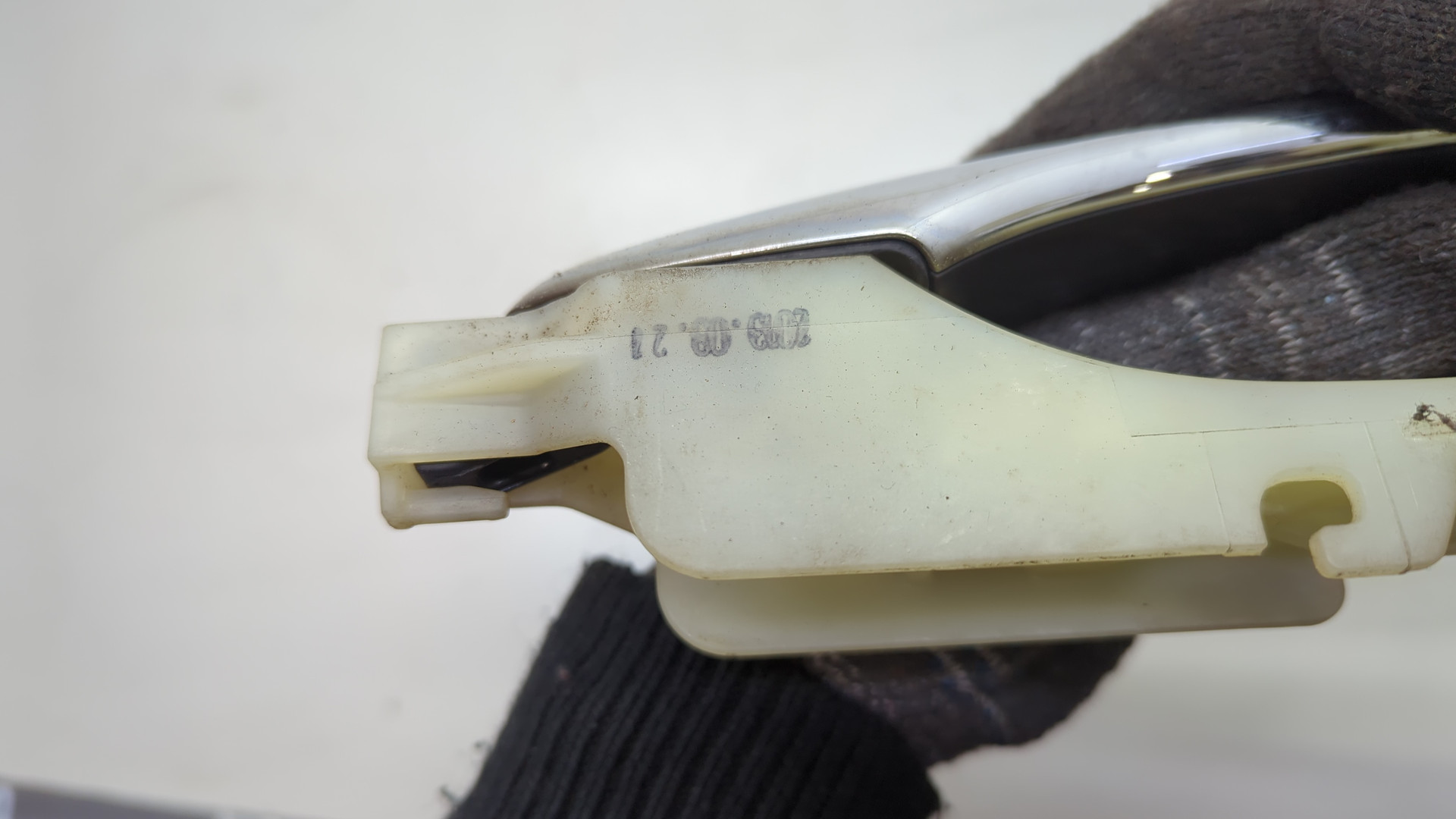 Ручка двери наружная