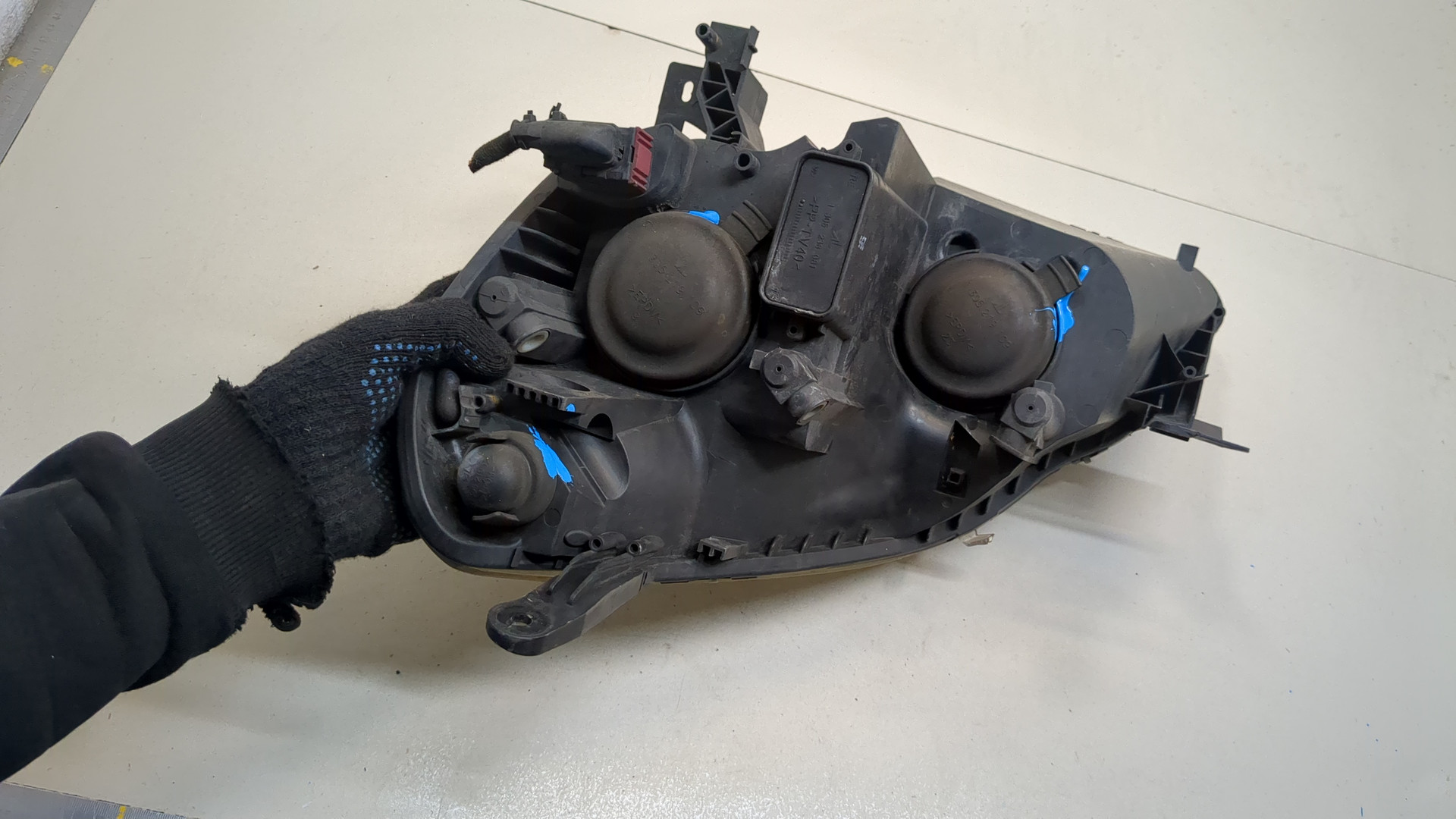 Фара правая