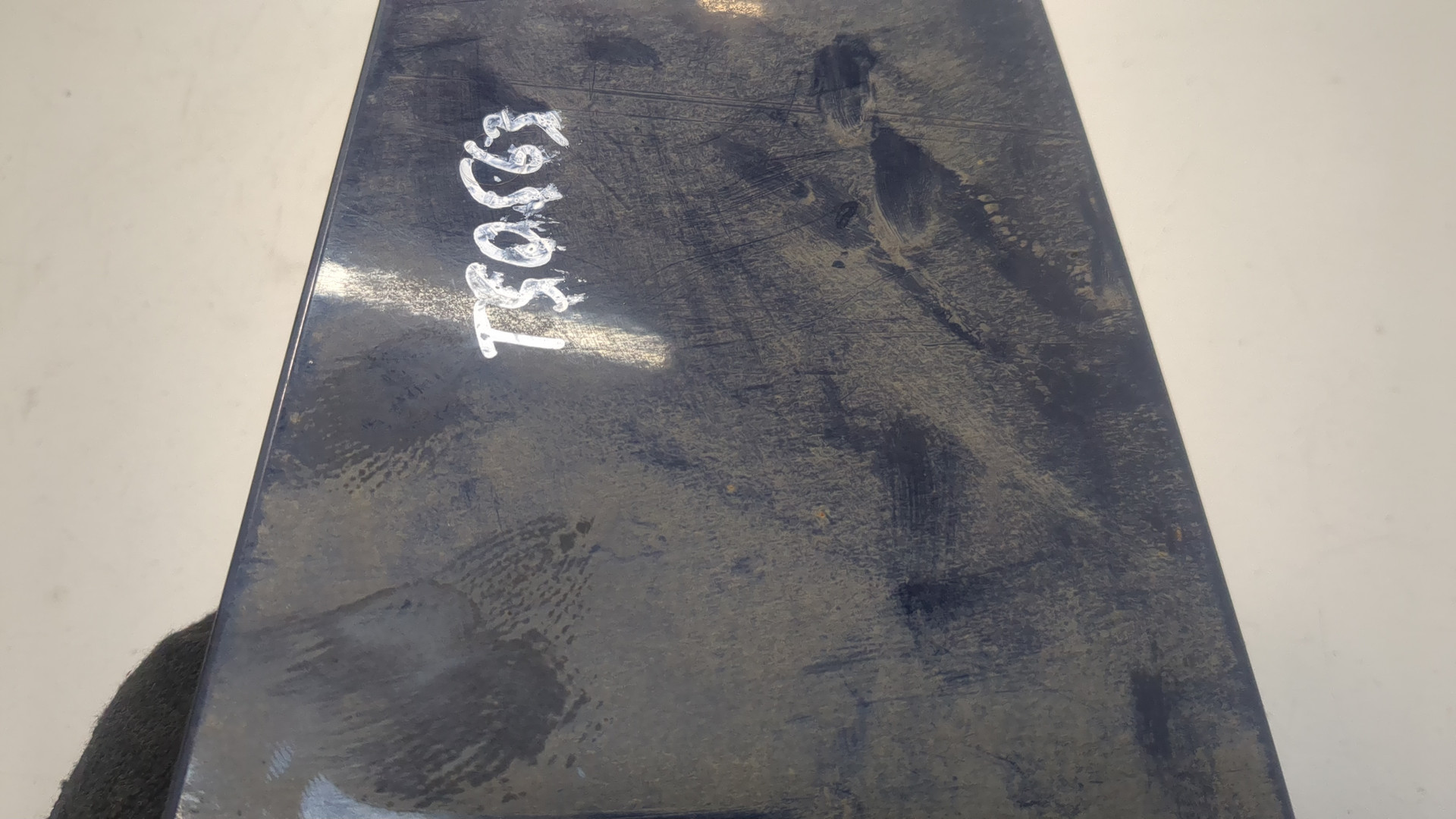 Лючок бензобака