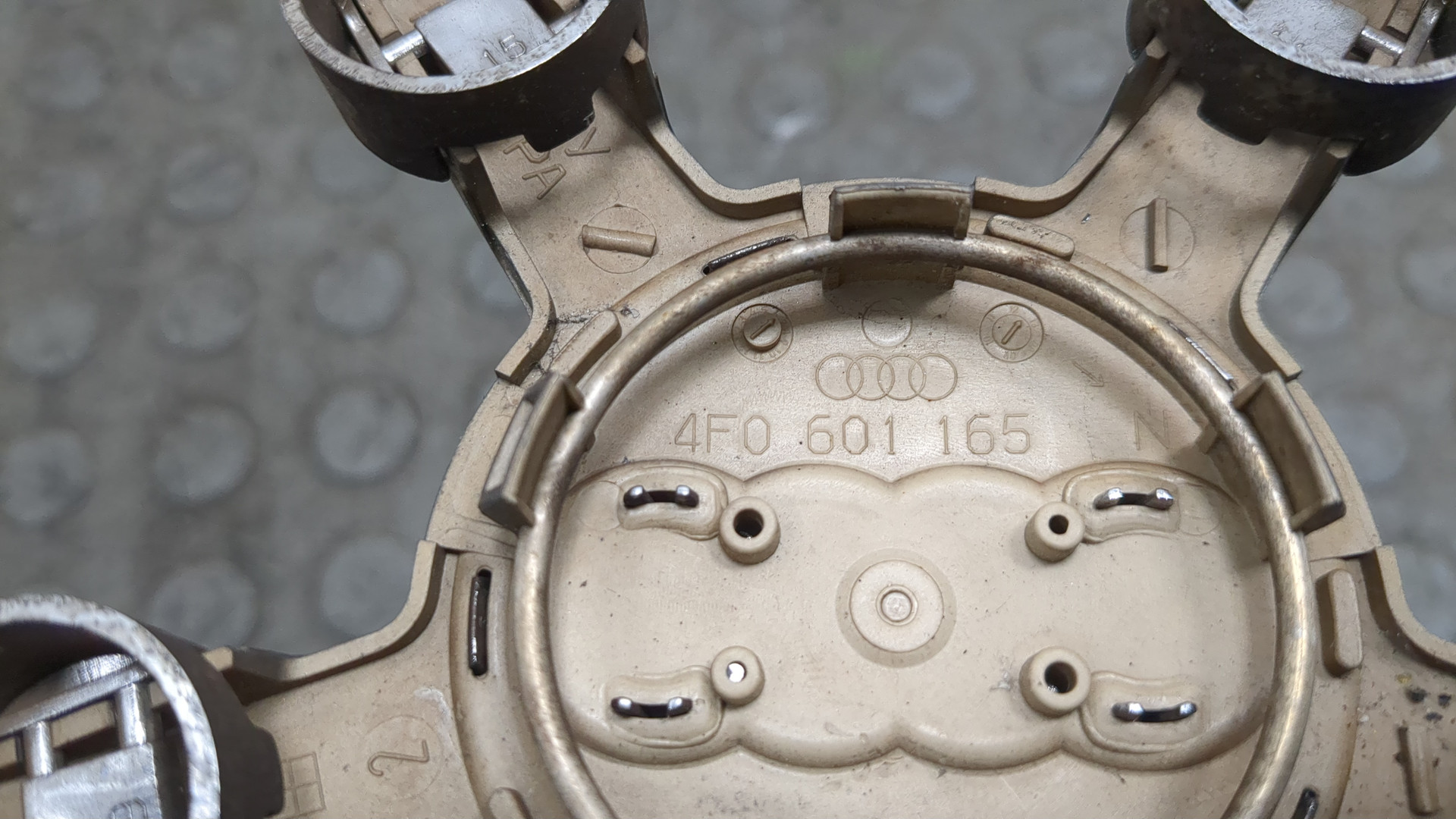 Колпак декоративный