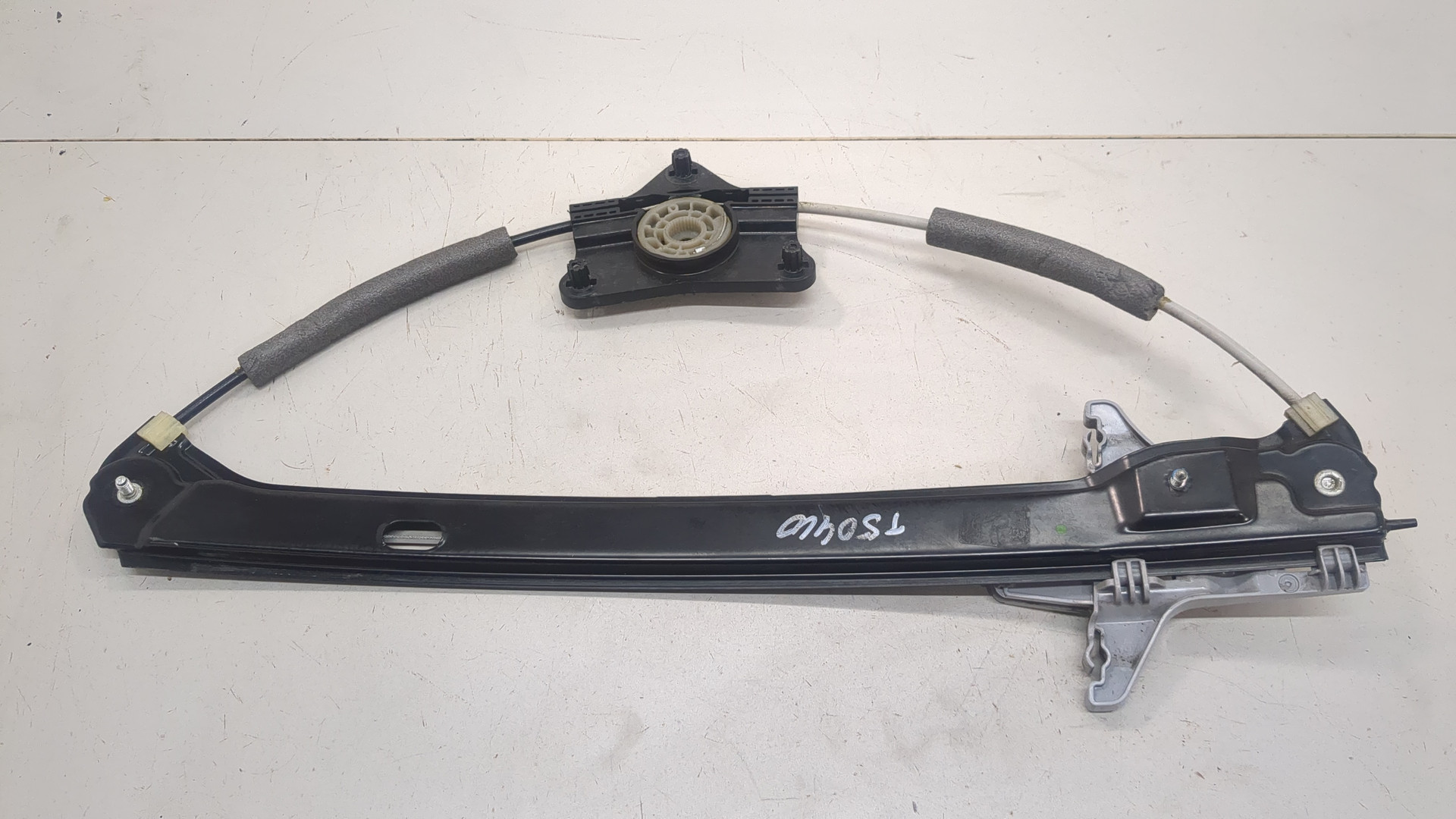 Стеклоподъемник электр. задний левый