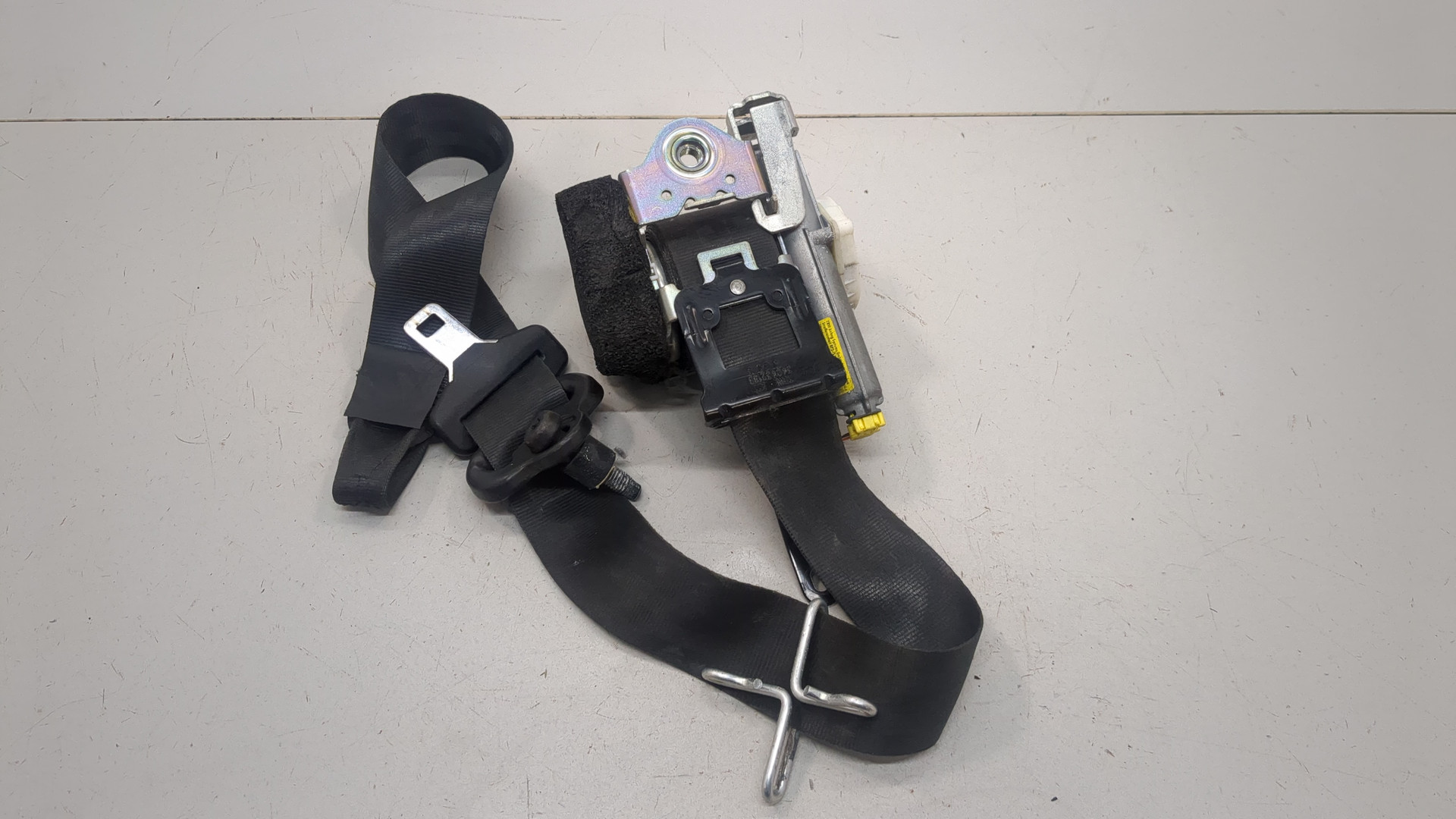 Ремень безопасности