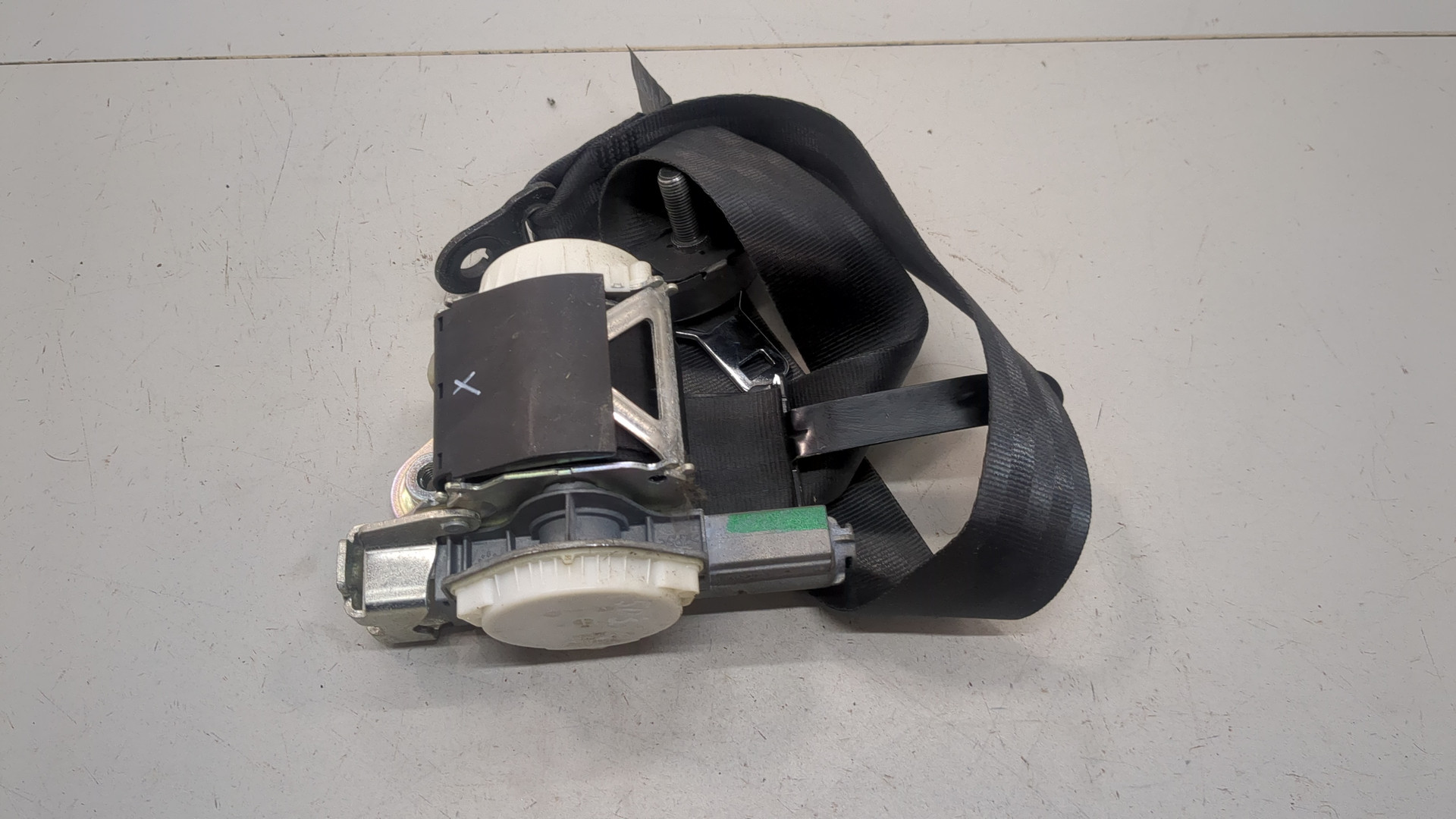 Ремень безопасности