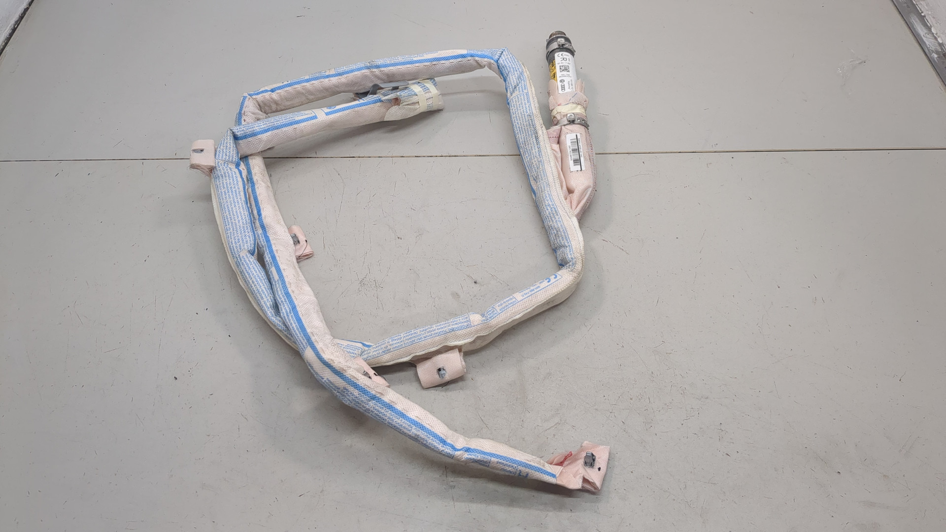 Подушка безопасности боковая (шторка)