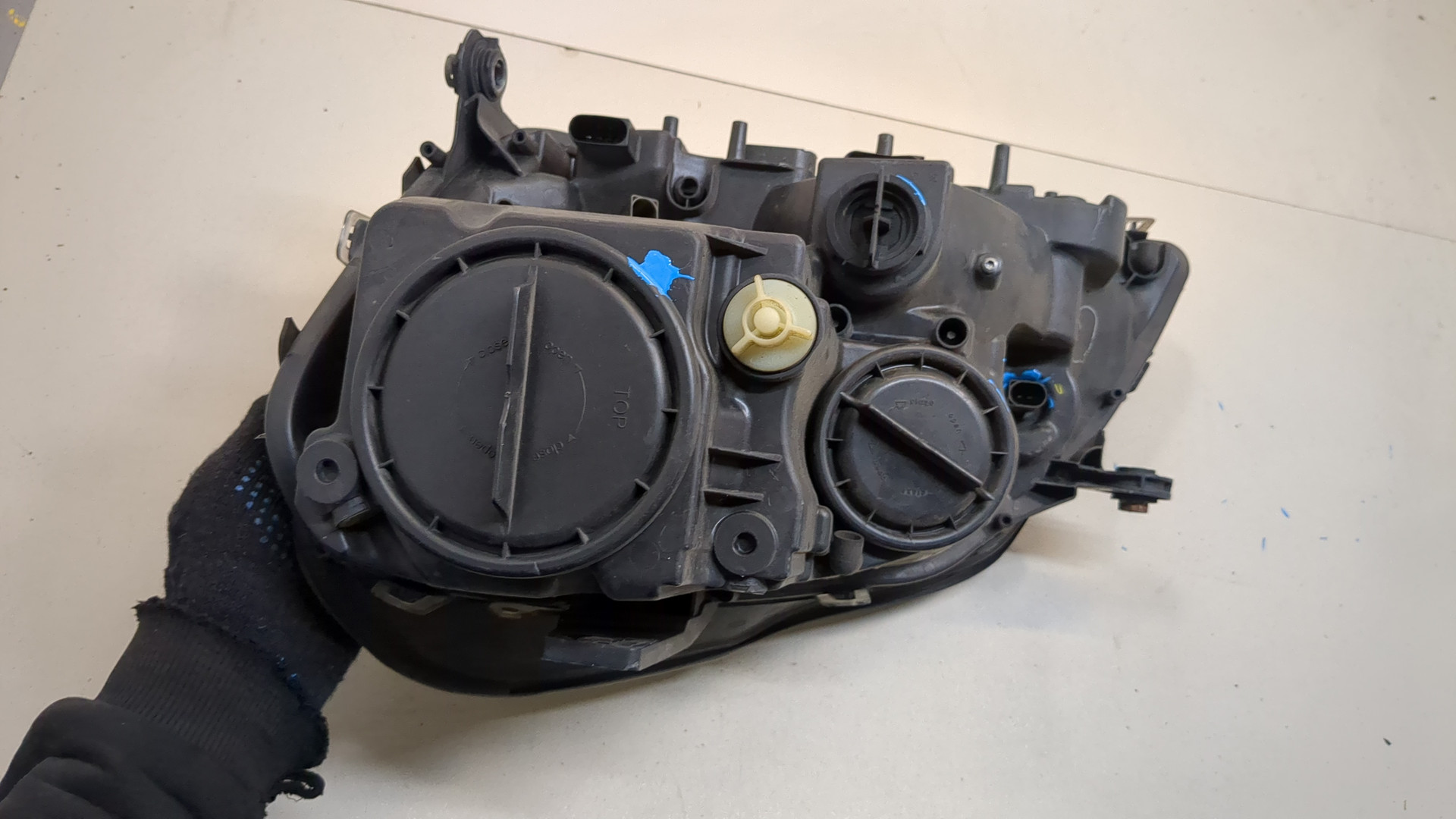 Фара правая