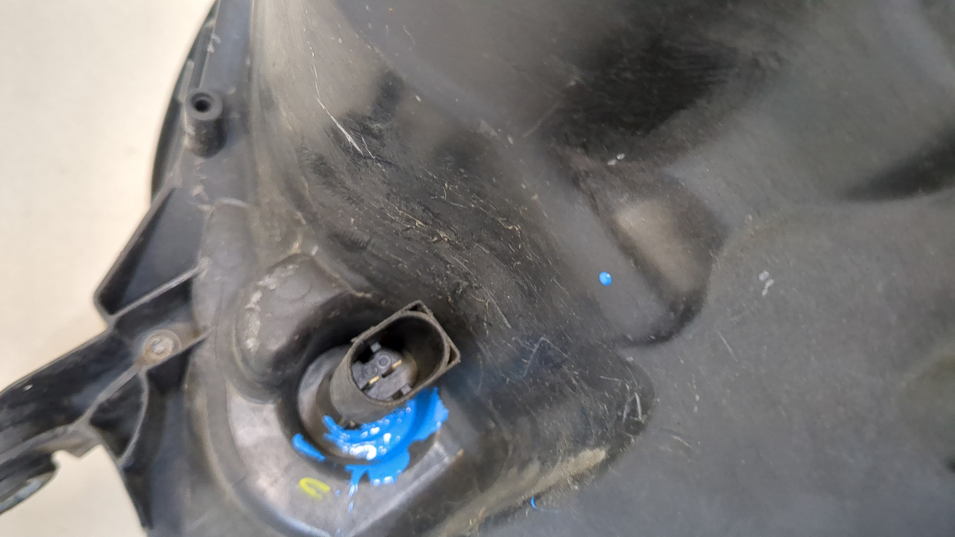 Фара правая