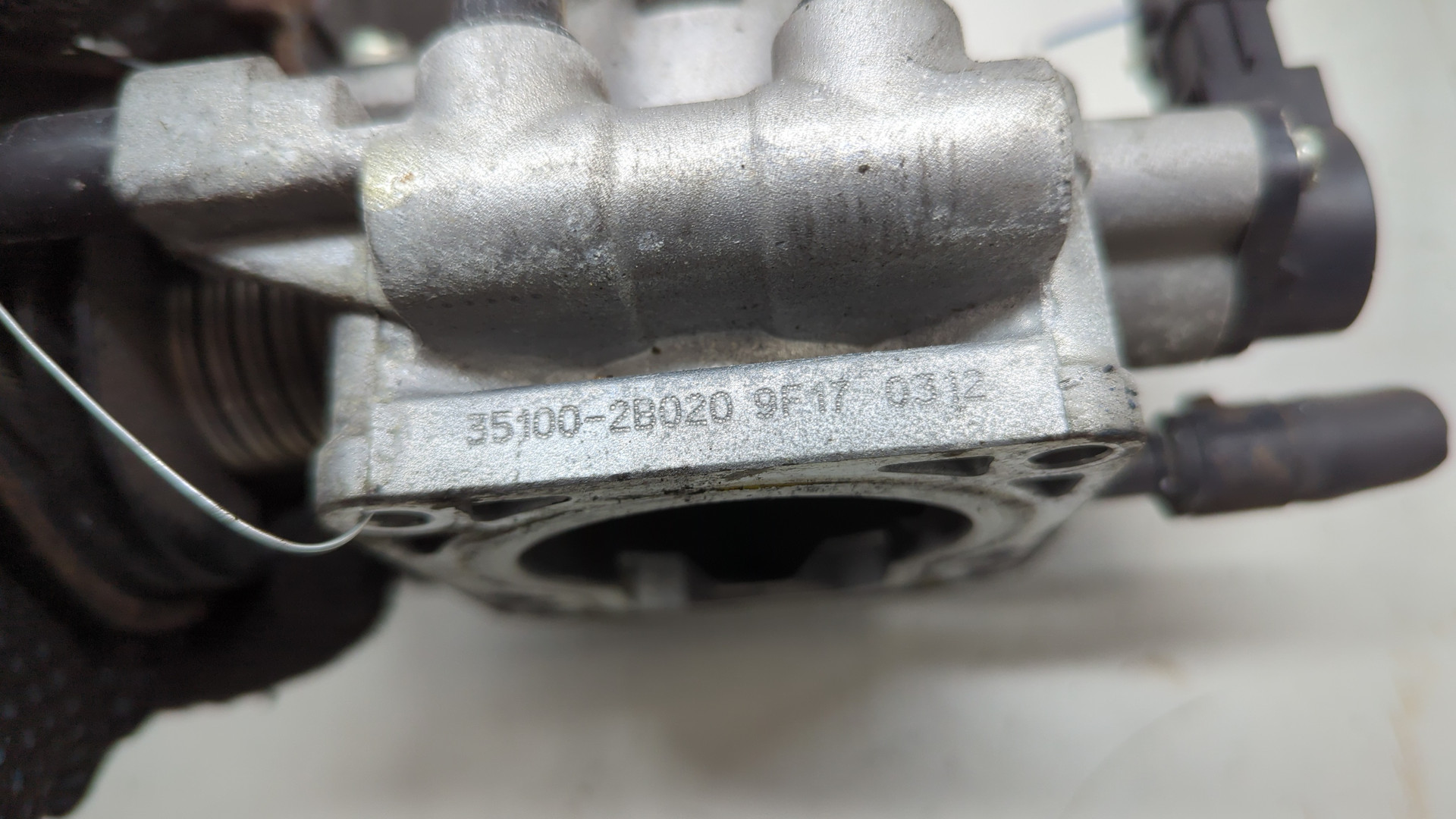 Заслонка дроссельная электрическая