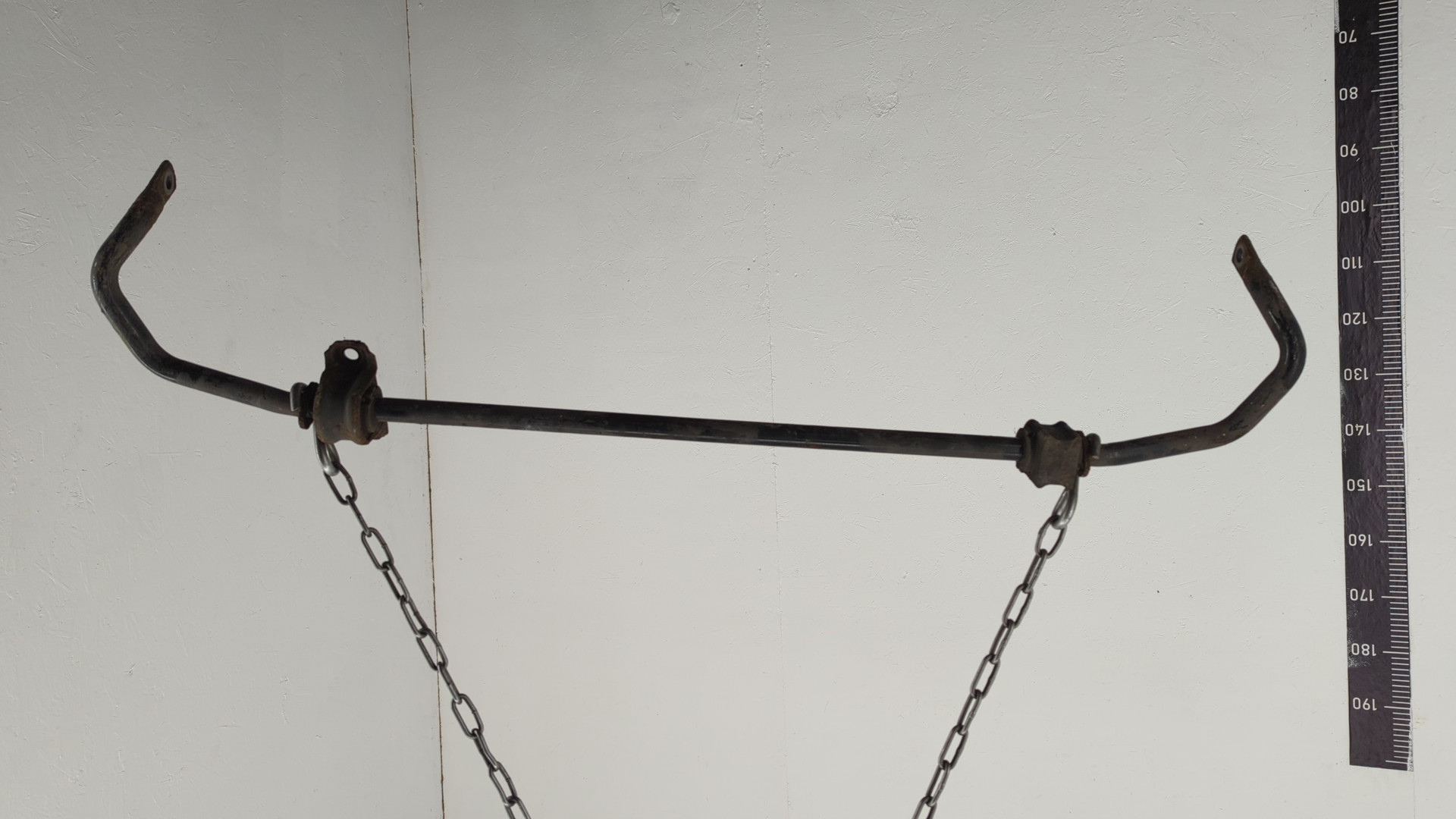 Стабилизатор передний