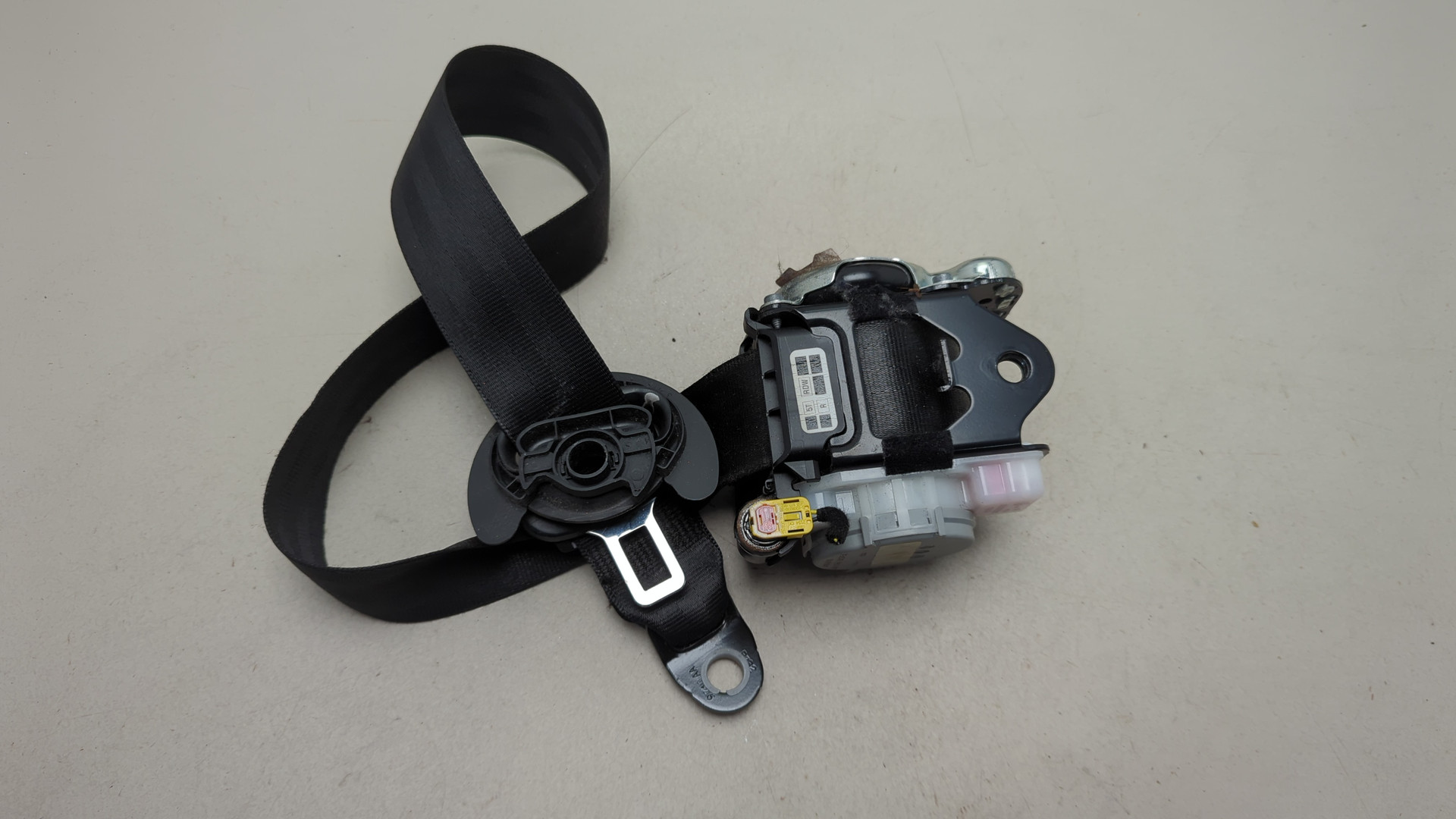 Ремень безопасности