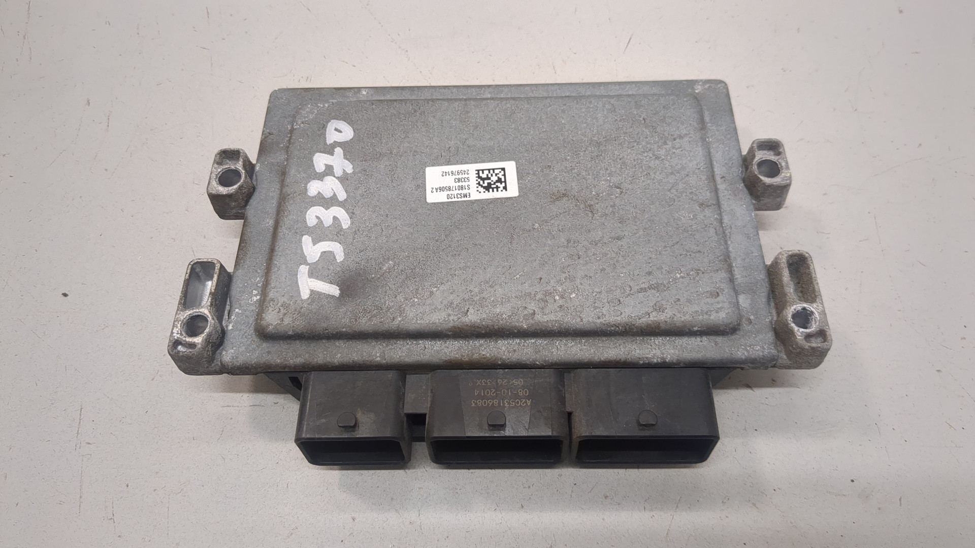 Блок управления двигателем