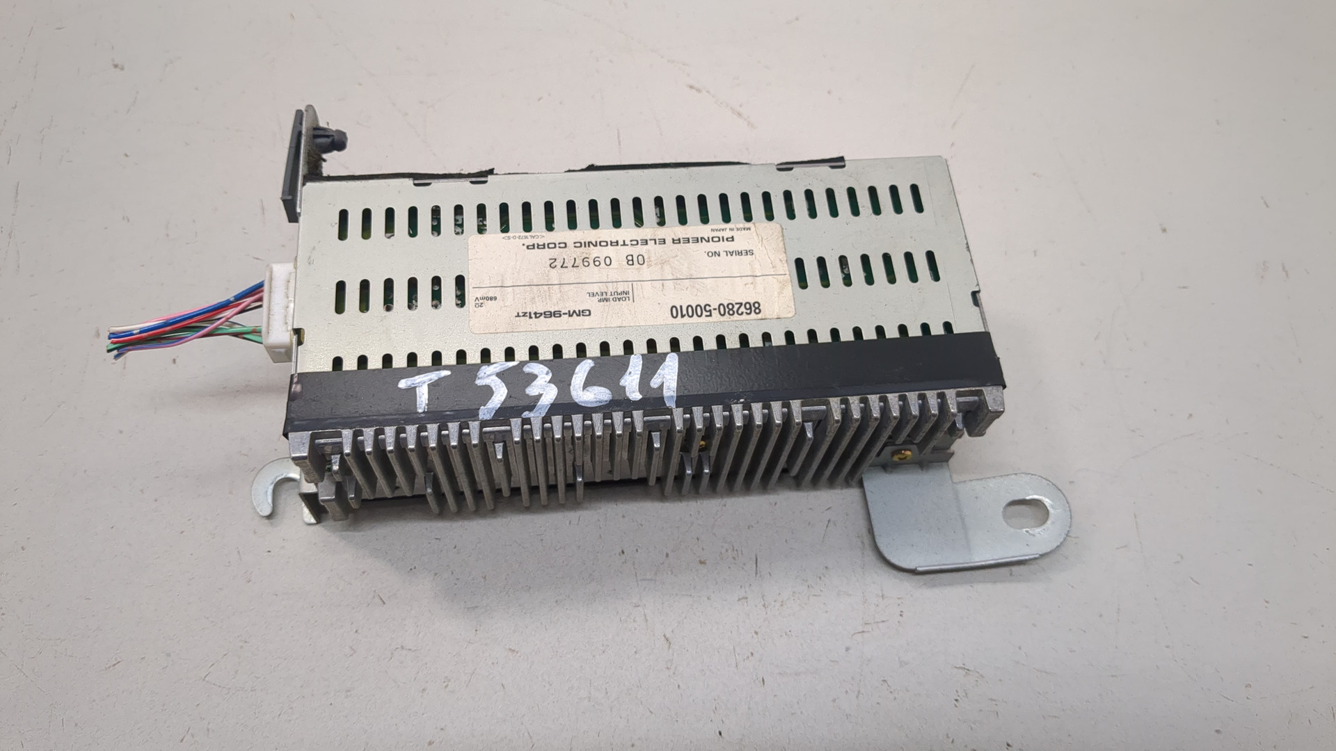 Усилитель акустической системы