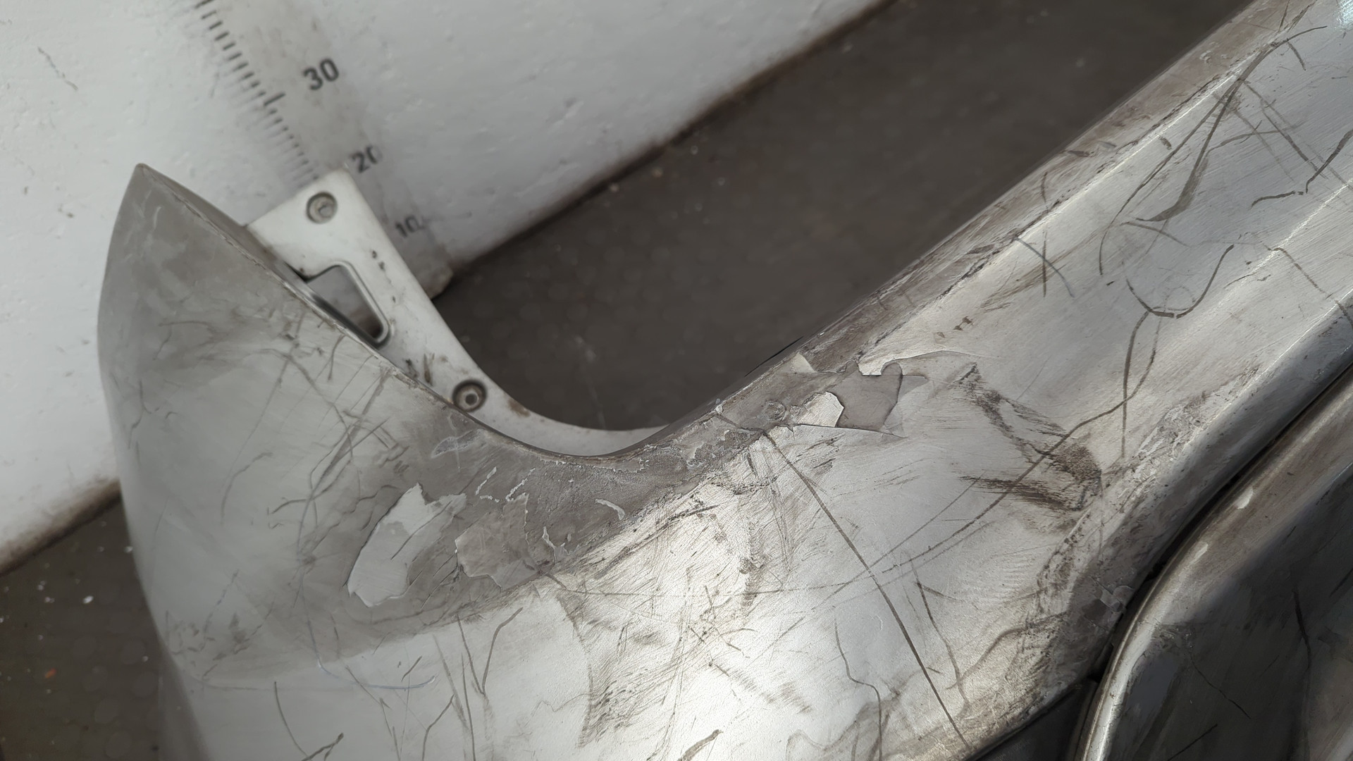 Бампер задний