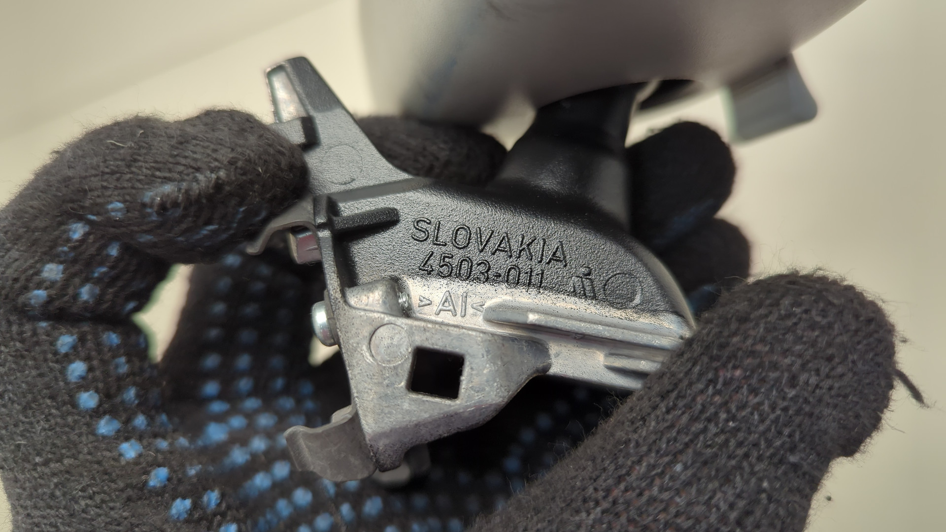 Зеркало заднего вида