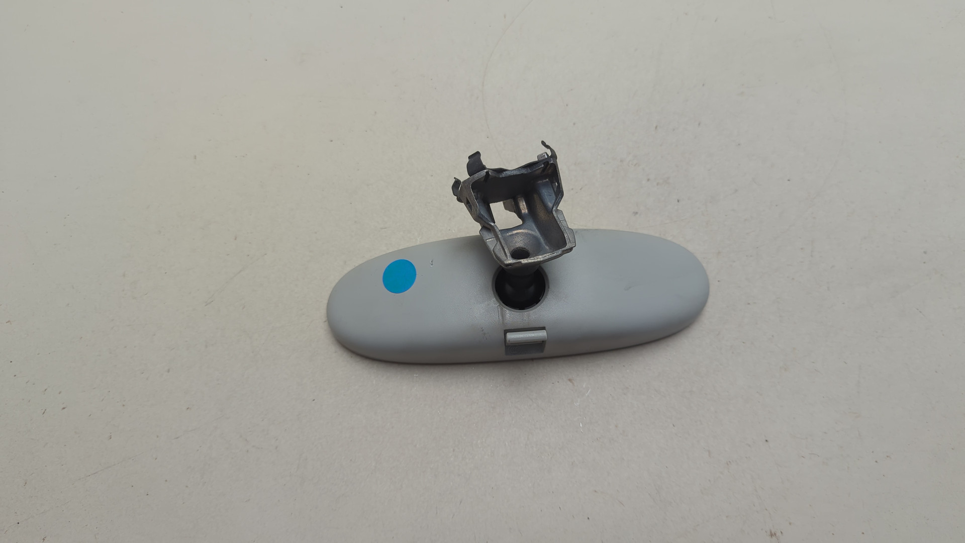 Зеркало заднего вида