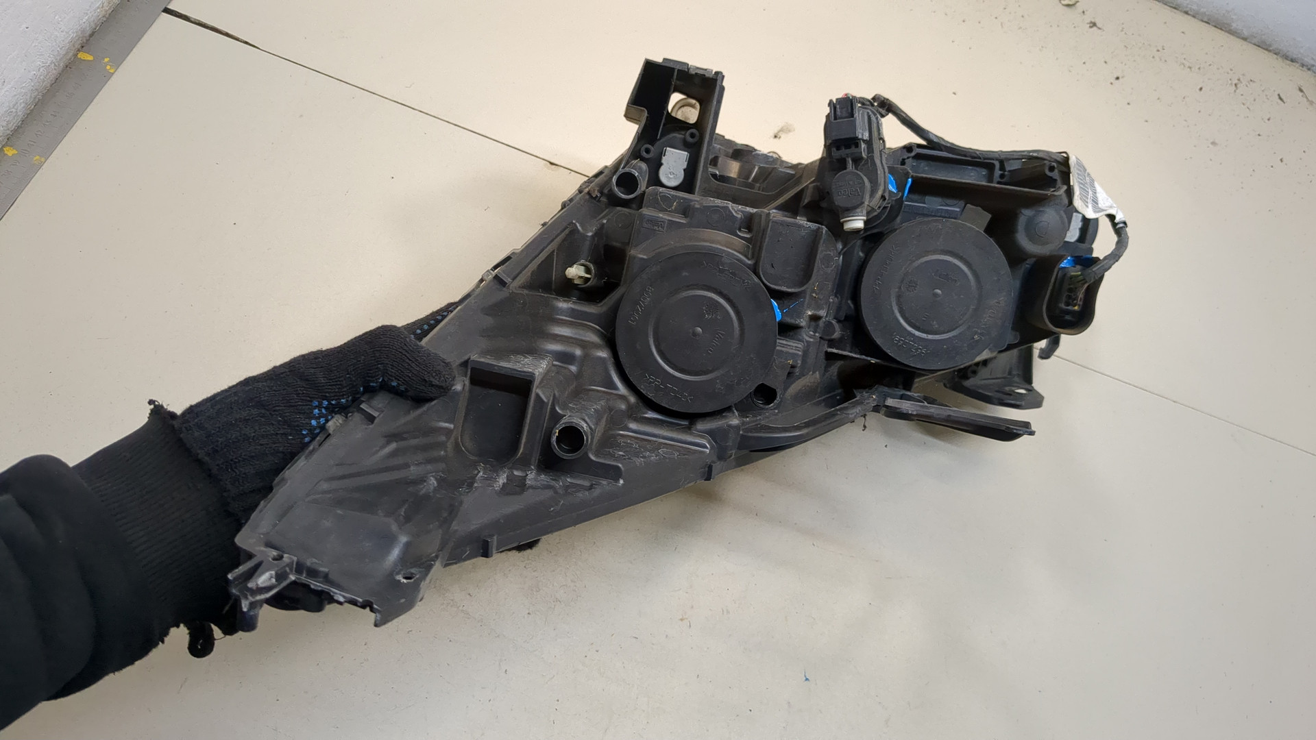 Фара правая